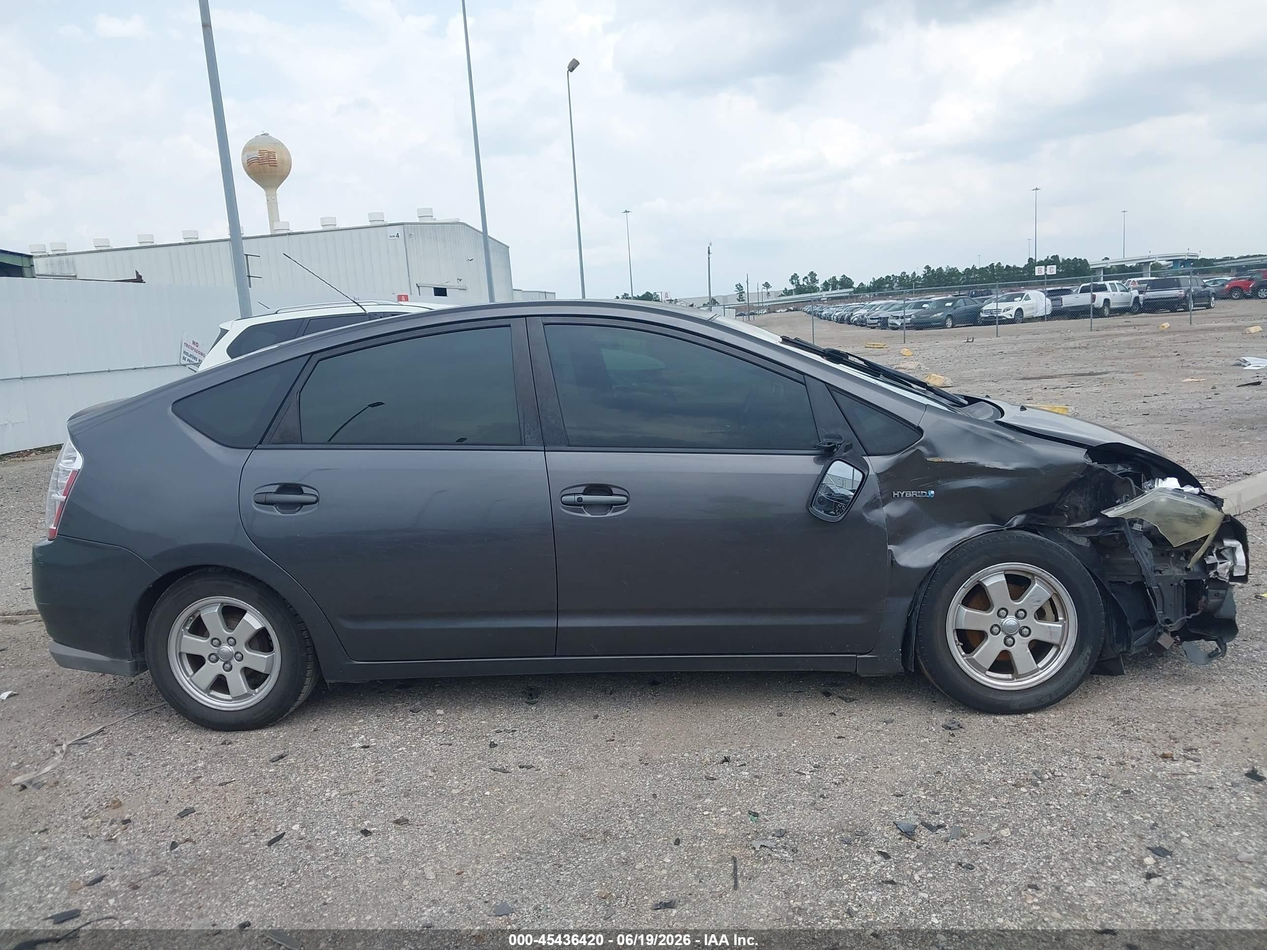 2009 Toyota Prius   Gray vin: JTDKB20U393480628