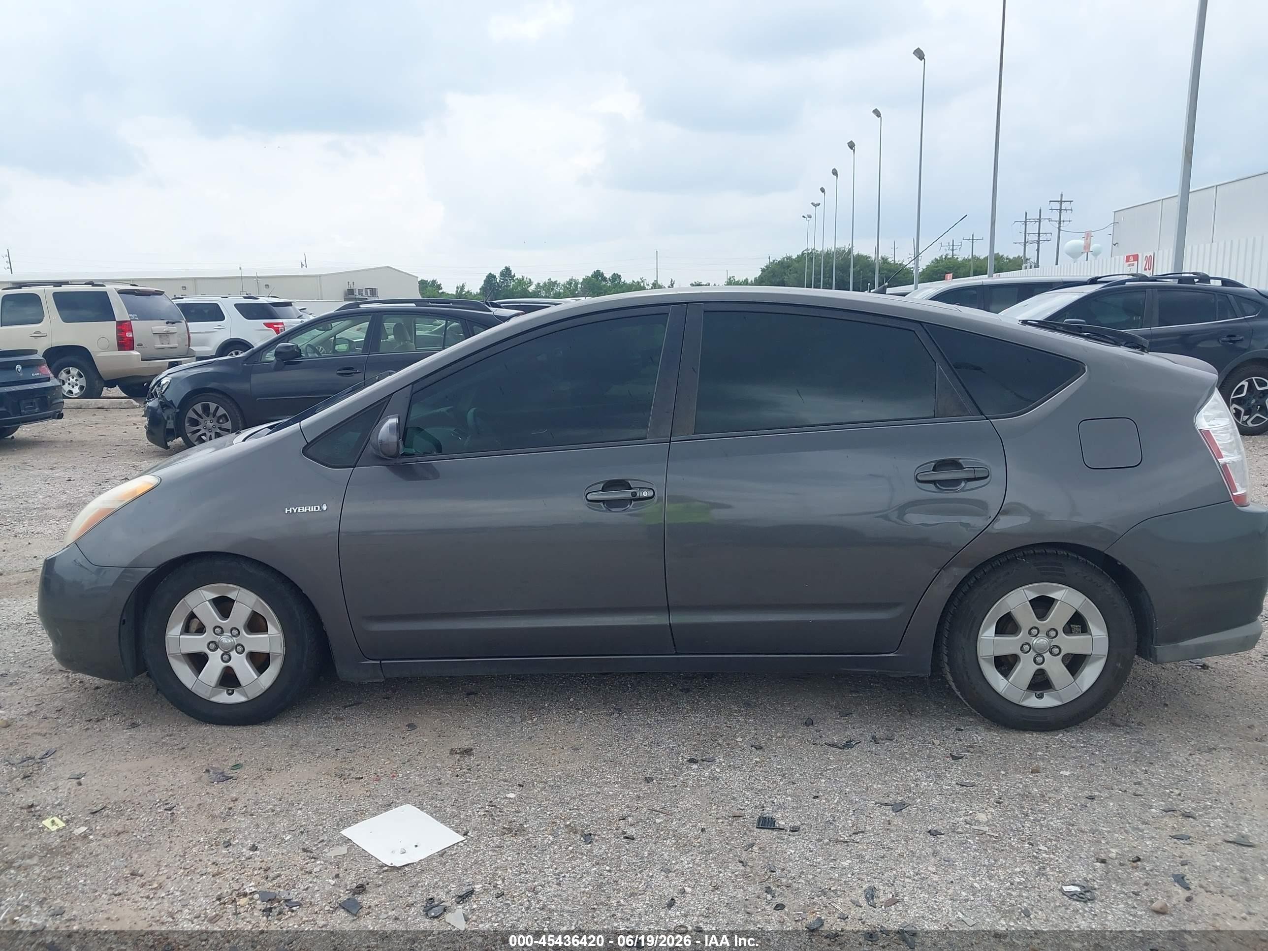 2009 Toyota Prius   Gray vin: JTDKB20U393480628