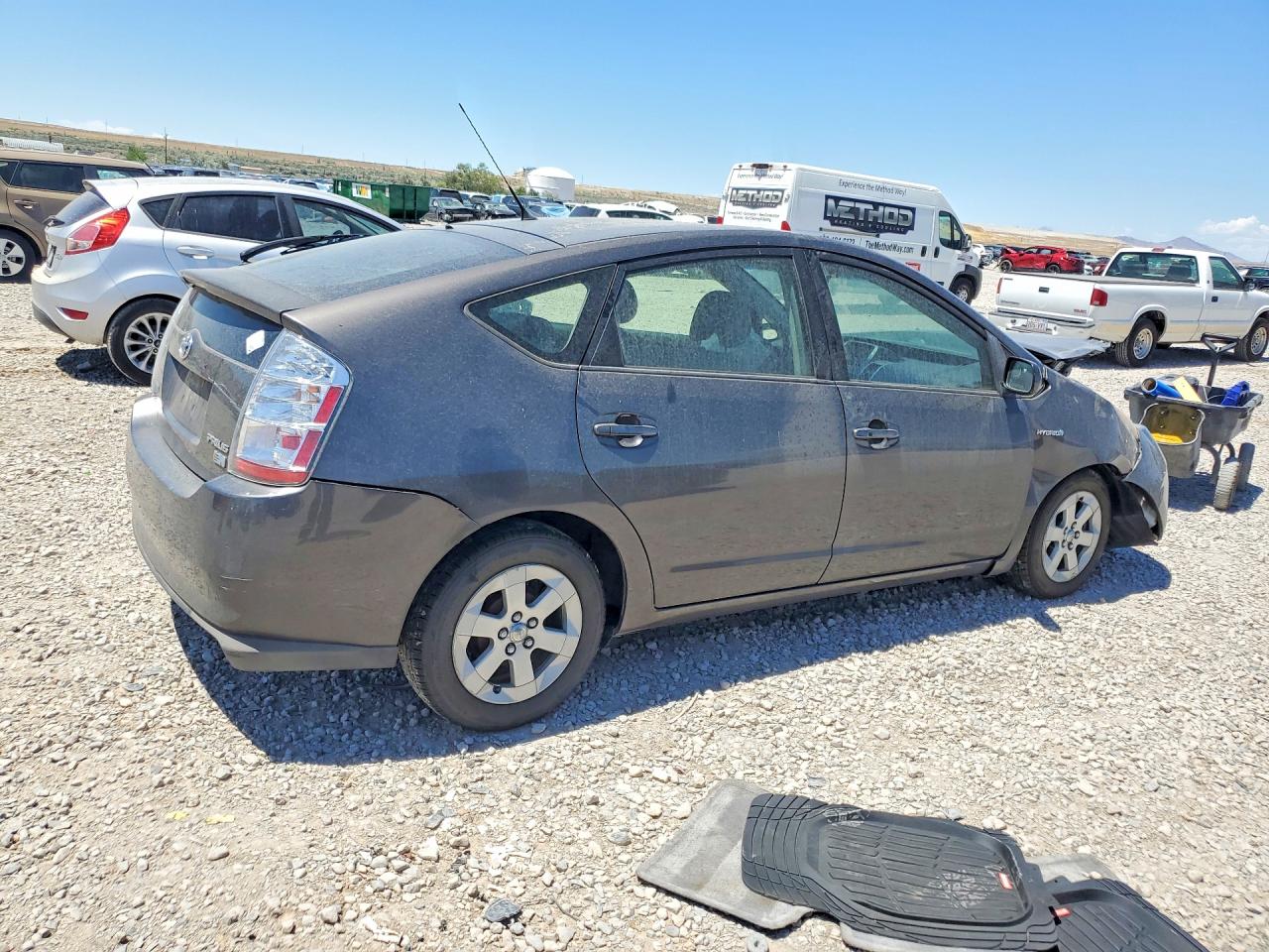 2009 Toyota Prius Base Silver vin: JTDKB20U393482198