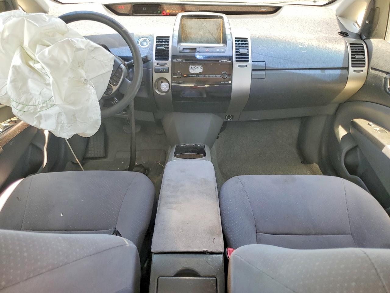 2009 Toyota Prius Base Silver vin: JTDKB20U393482198