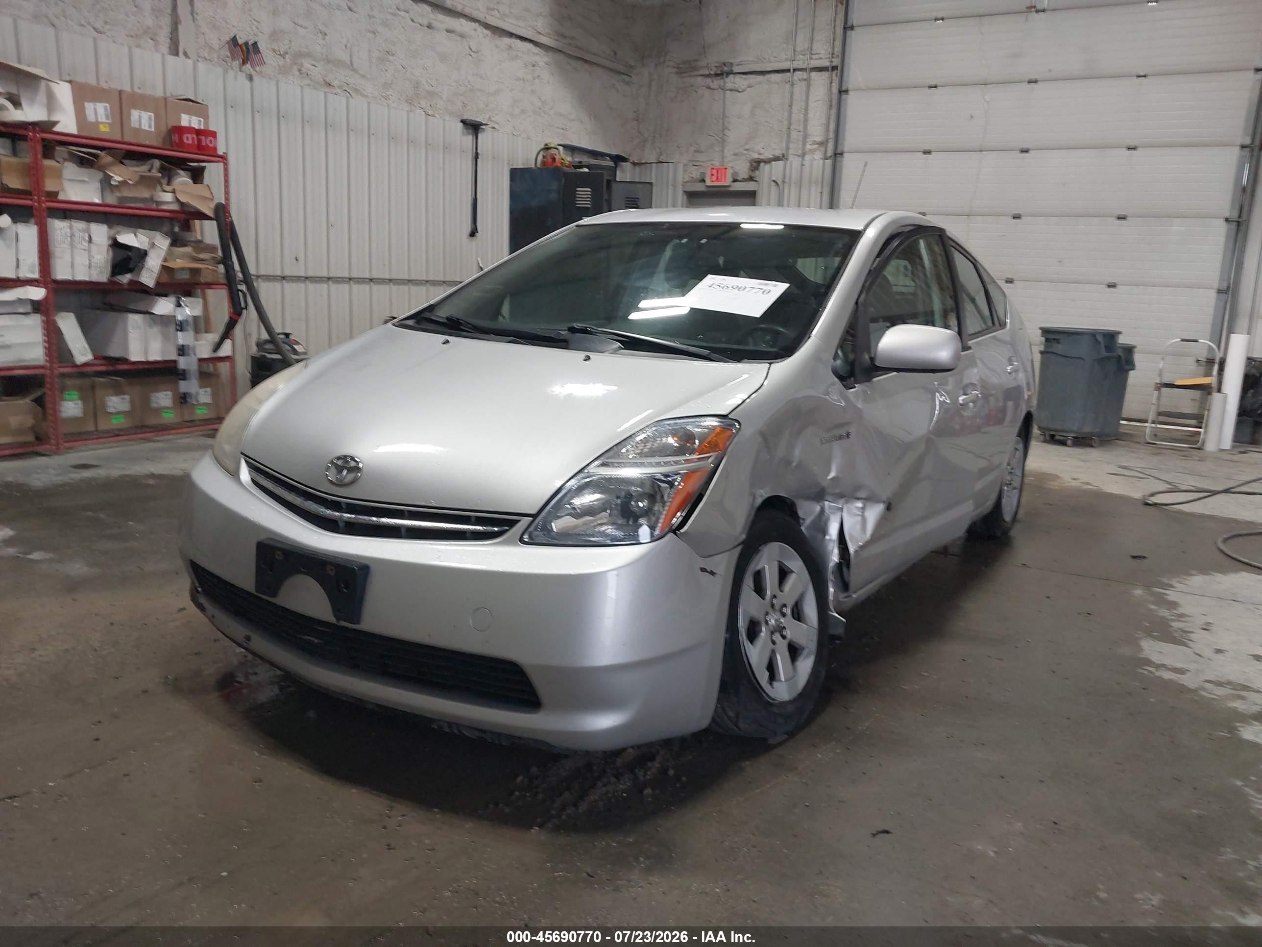 2009 Toyota Prius   Silver vin: JTDKB20U393487739