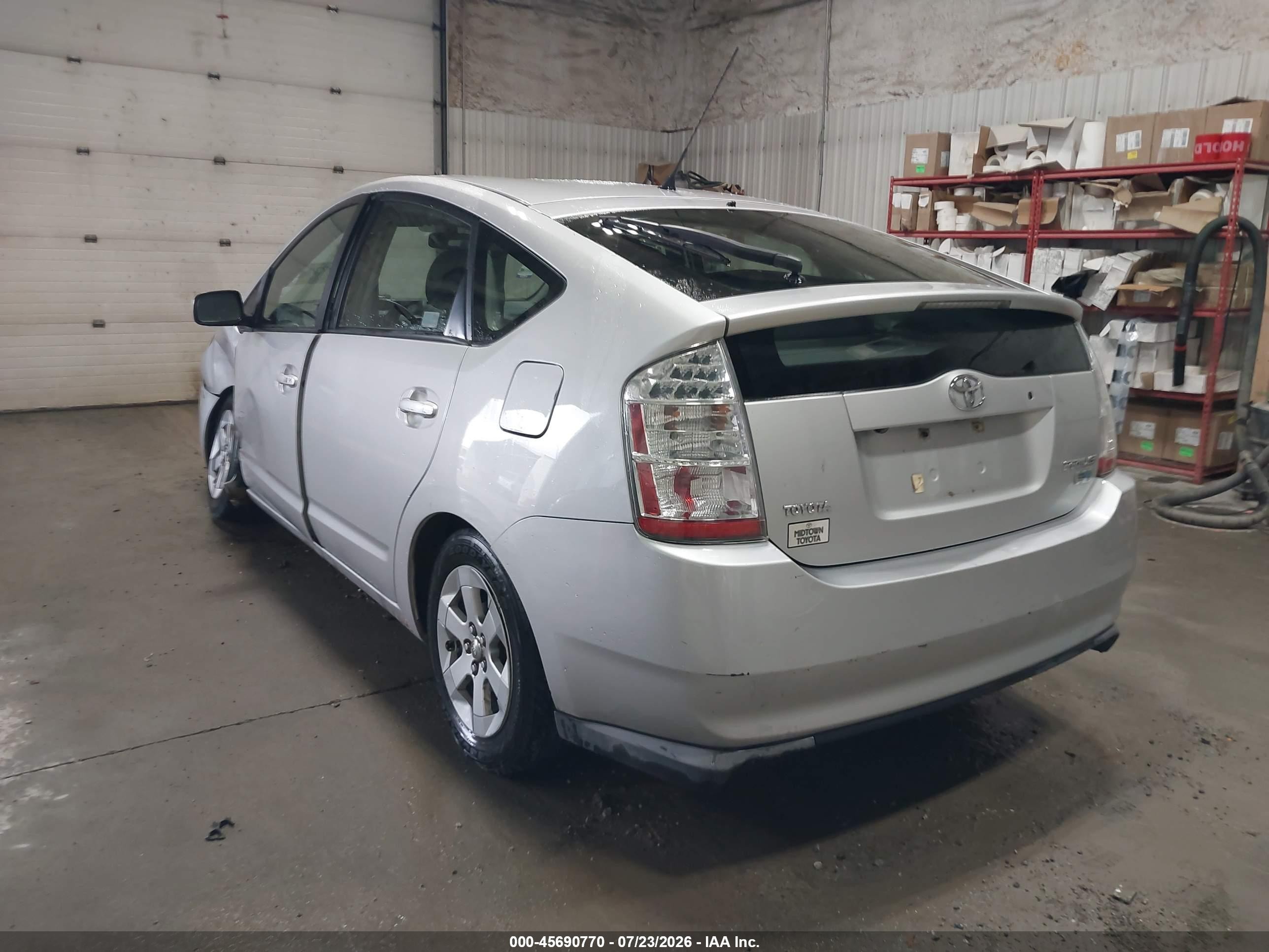 2009 Toyota Prius   Silver vin: JTDKB20U393487739