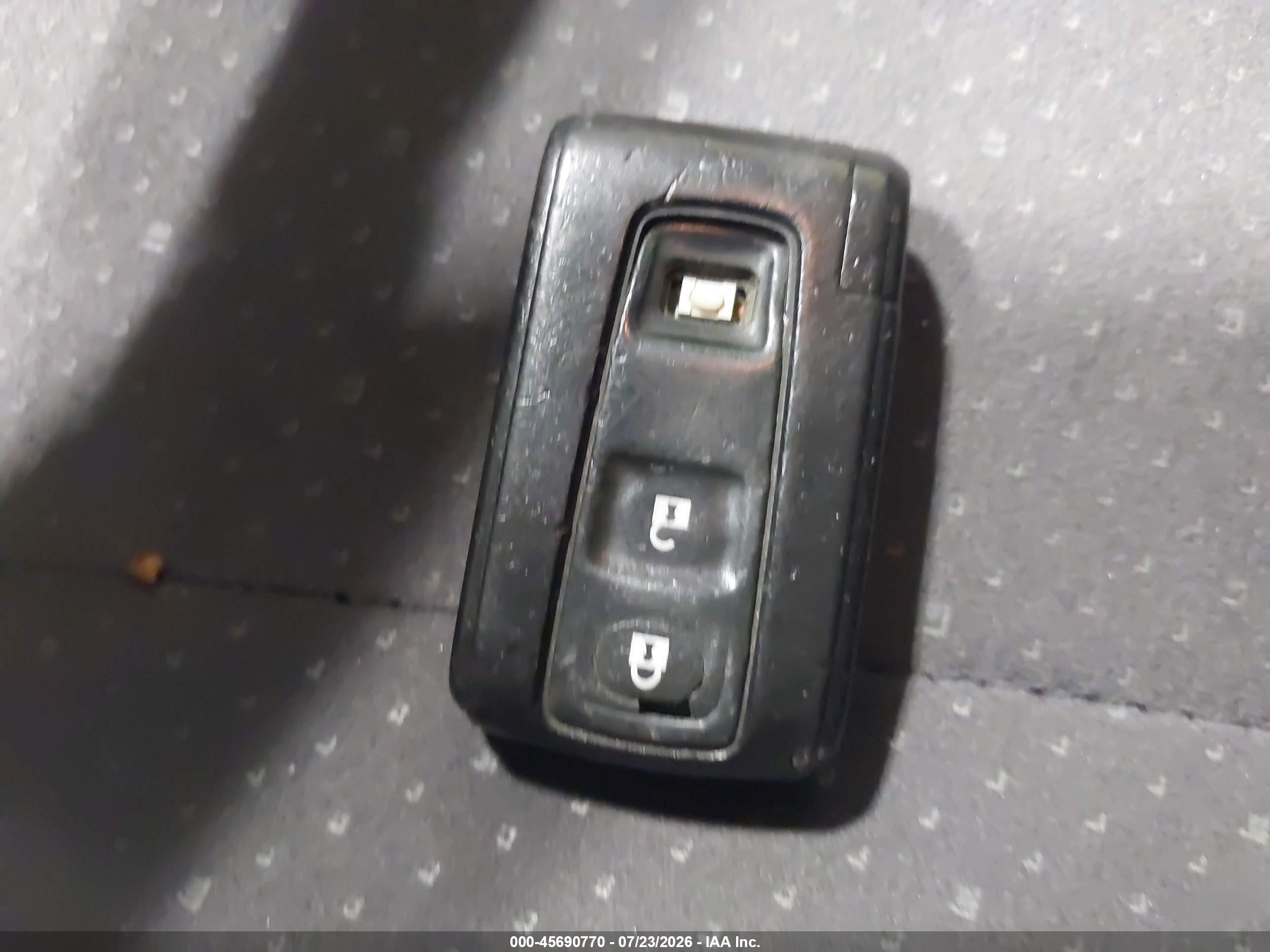 2009 Toyota Prius   Silver vin: JTDKB20U393487739