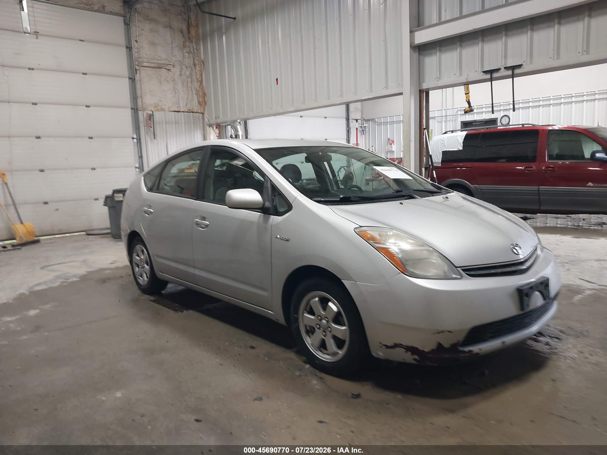 2009 Toyota Prius   Silver vin: JTDKB20U393487739