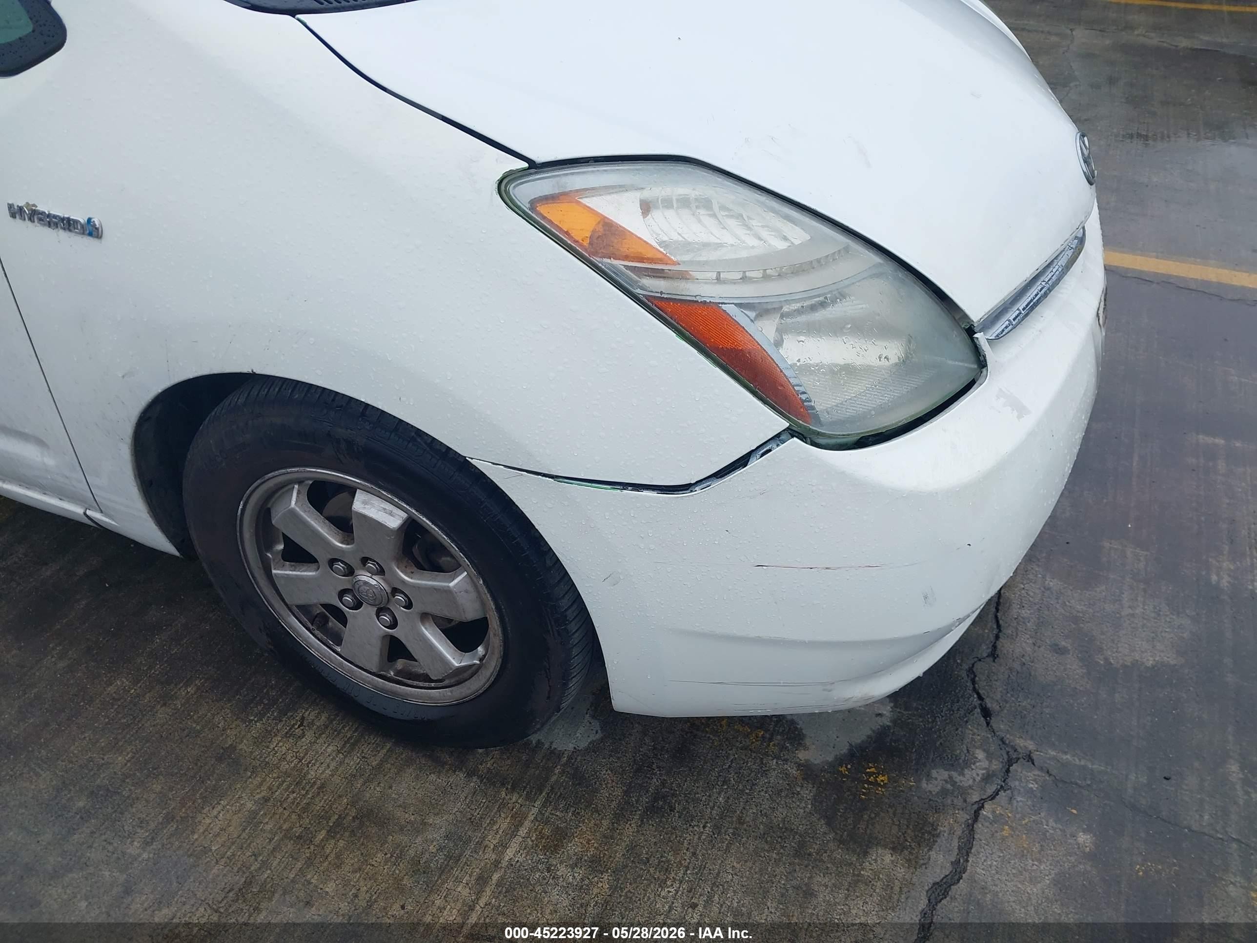 2009 Toyota Prius   White vin: JTDKB20U393529066