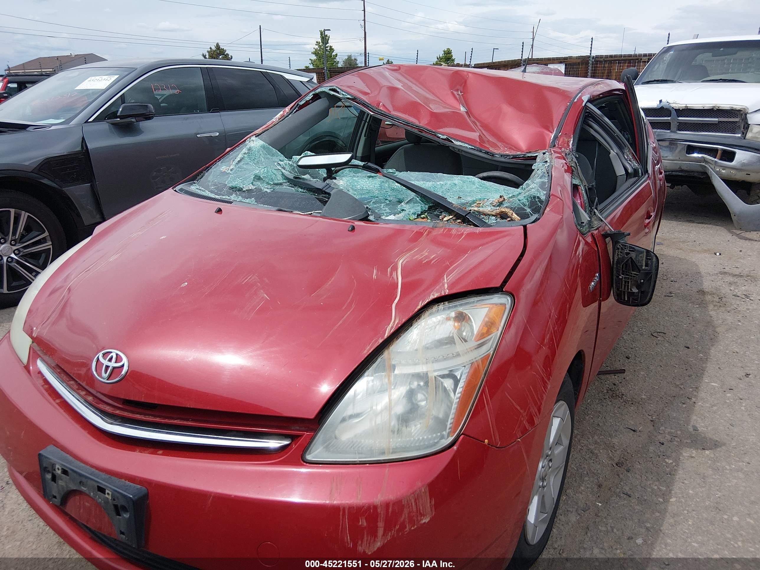 2009 Toyota Prius Red vin: JTDKB20U397846385