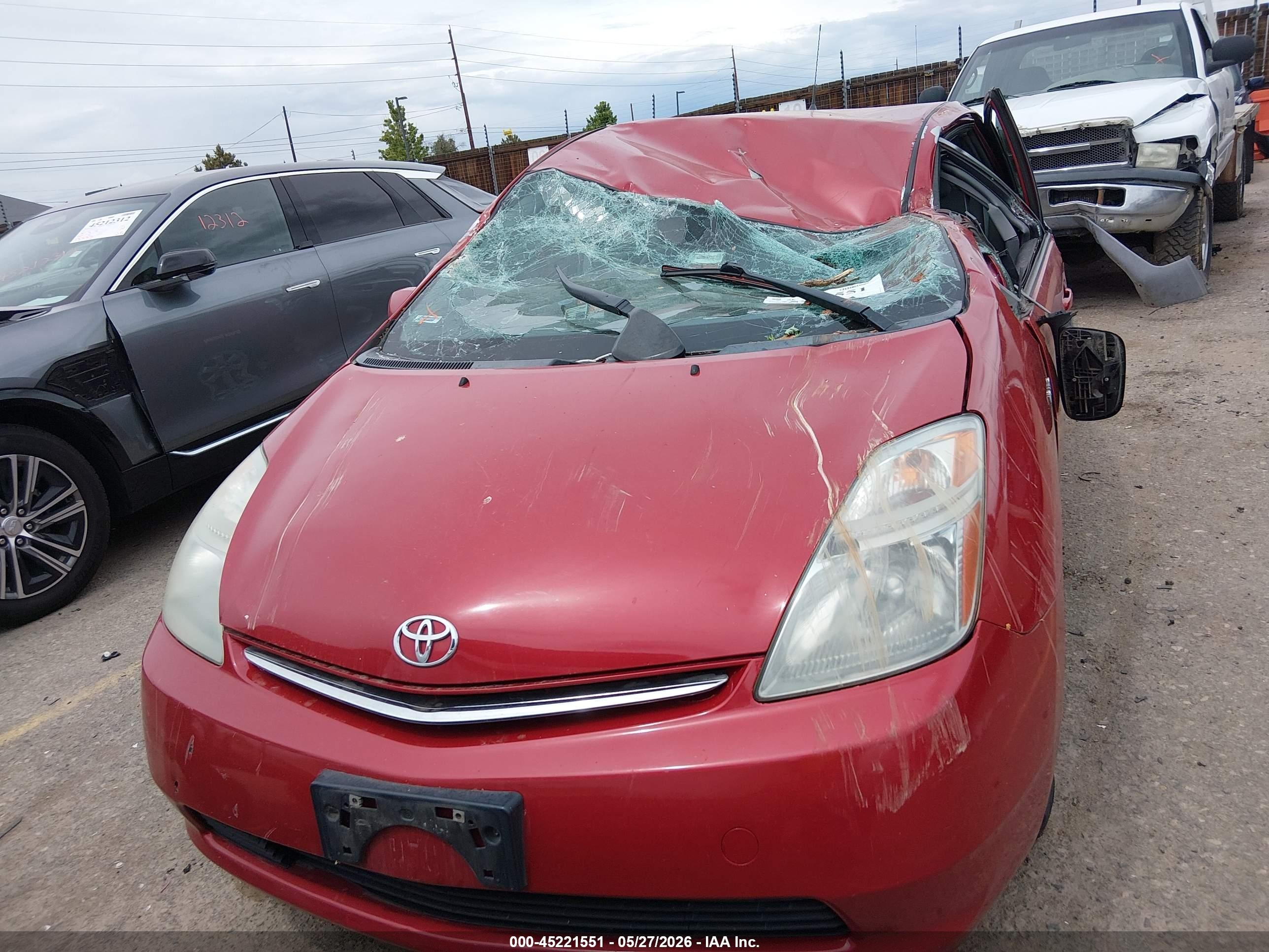 2009 Toyota Prius Red vin: JTDKB20U397846385