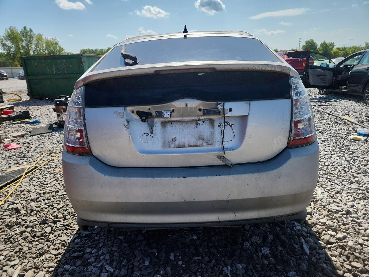 2009 Toyota Prius Touring Silver vin: JTDKB20U397871402