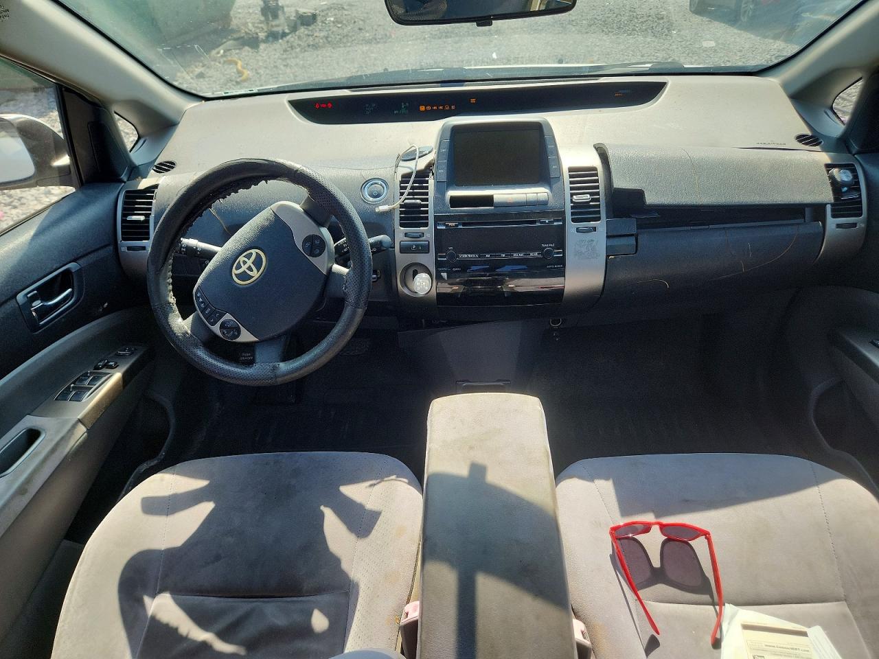 2009 Toyota Prius Touring Silver vin: JTDKB20U397871402