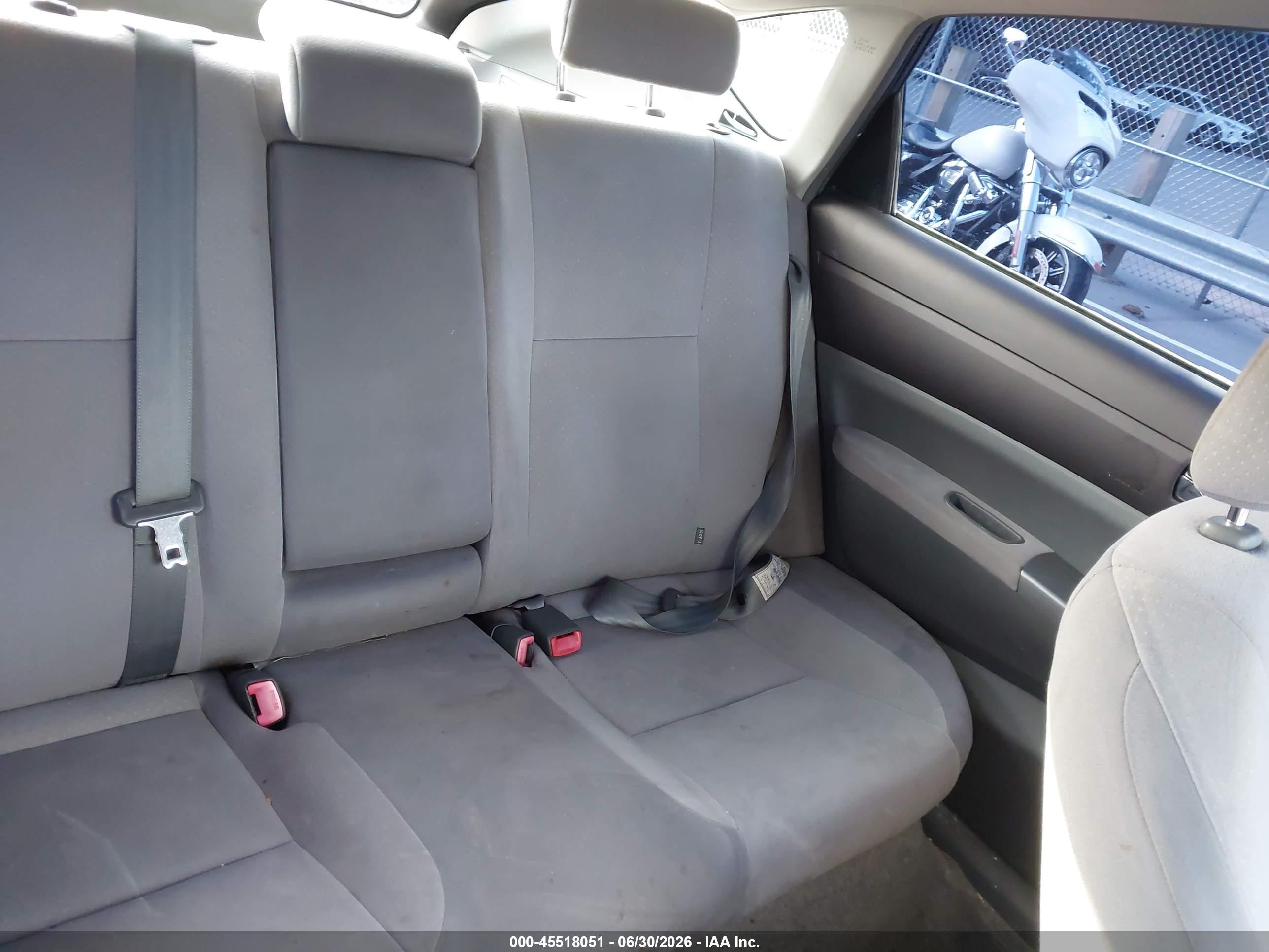2004 Toyota Prius   Silver vin: JTDKB20U440040816