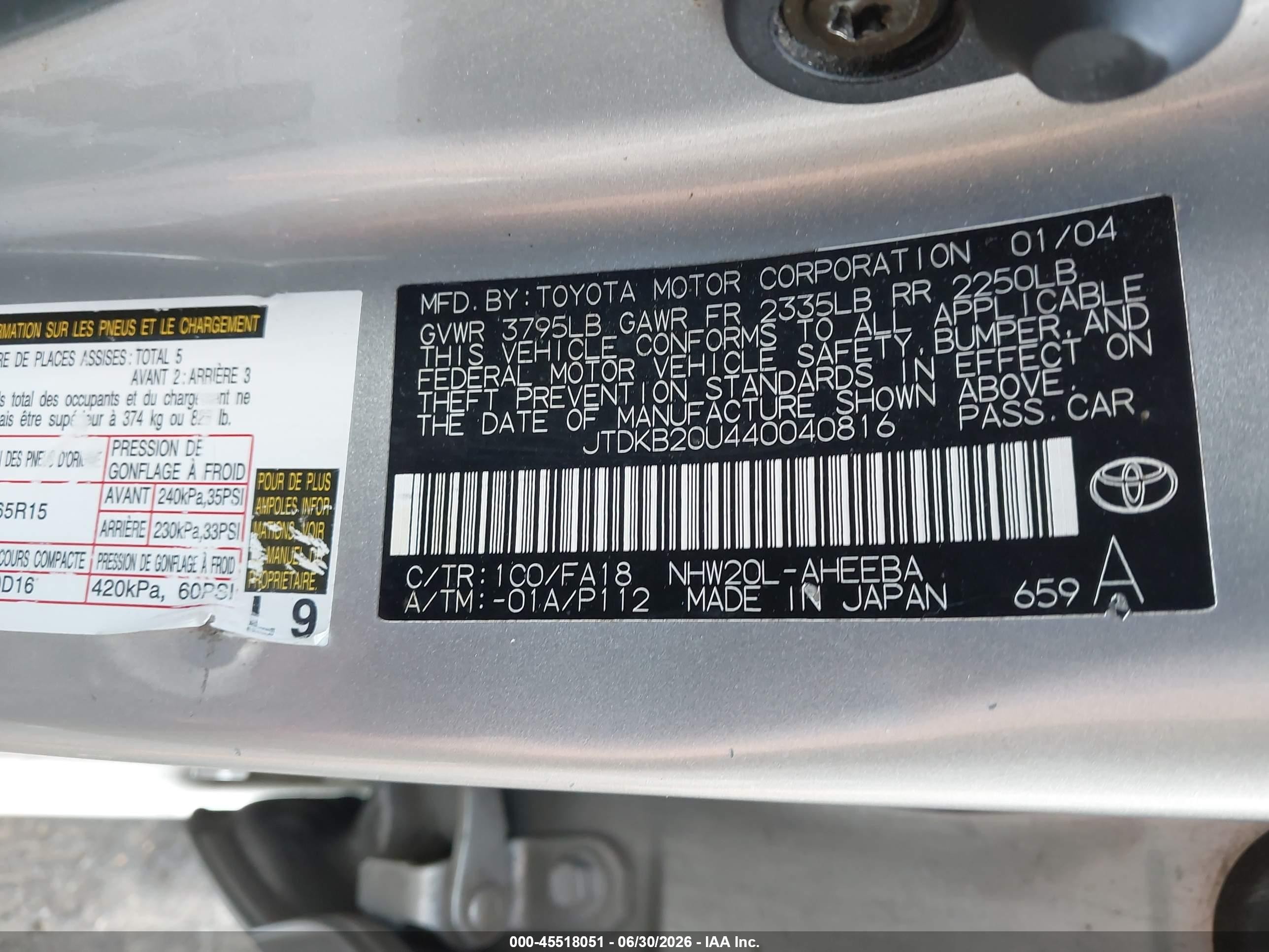 2004 Toyota Prius   Silver vin: JTDKB20U440040816