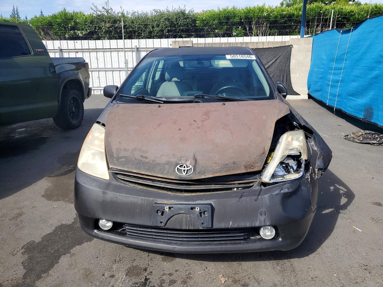 2004 Toyota Prius Base Черный vin: JTDKB20U440056515