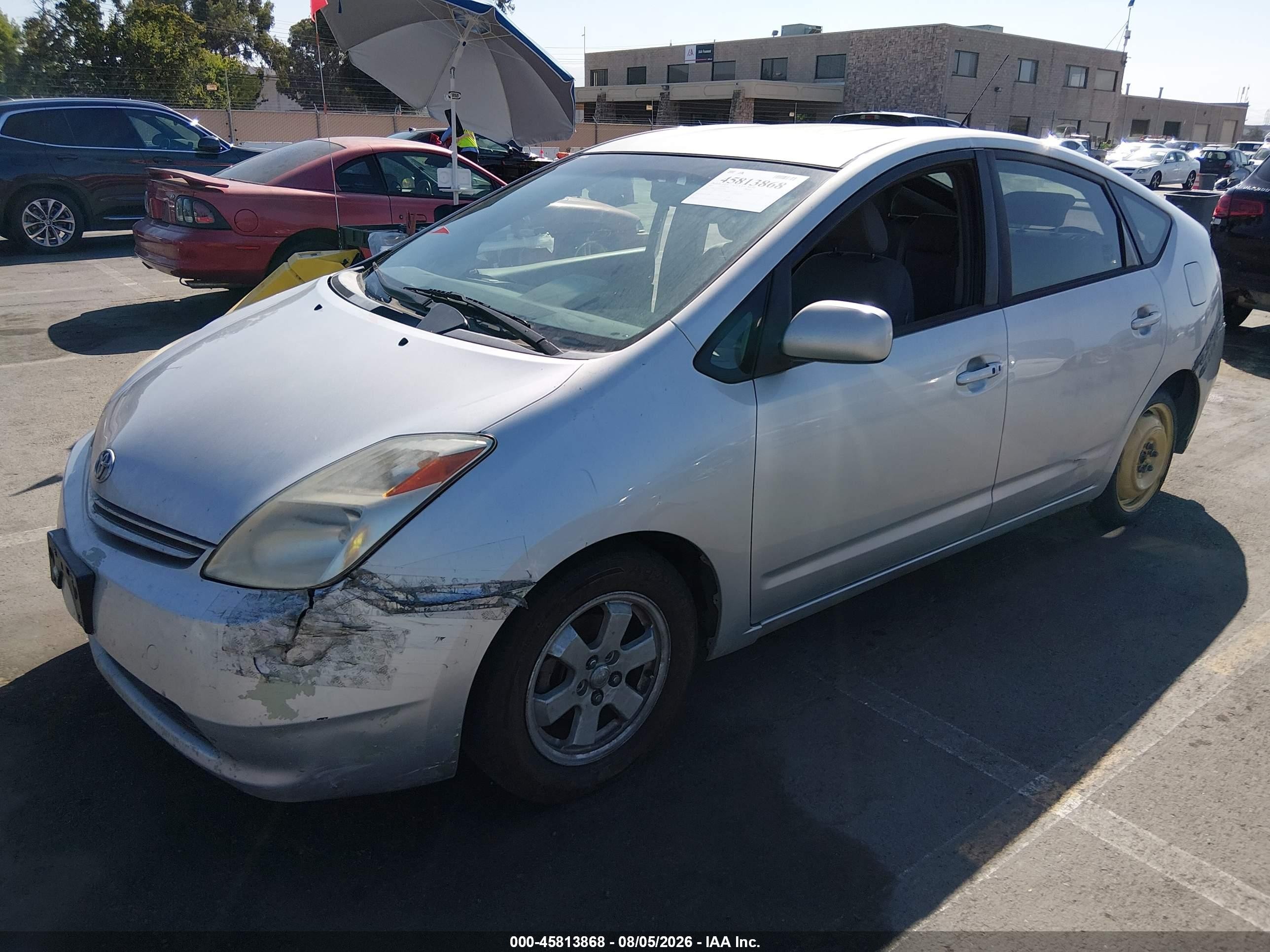 2005 Toyota Prius   Серебряный vin: JTDKB20U450127164