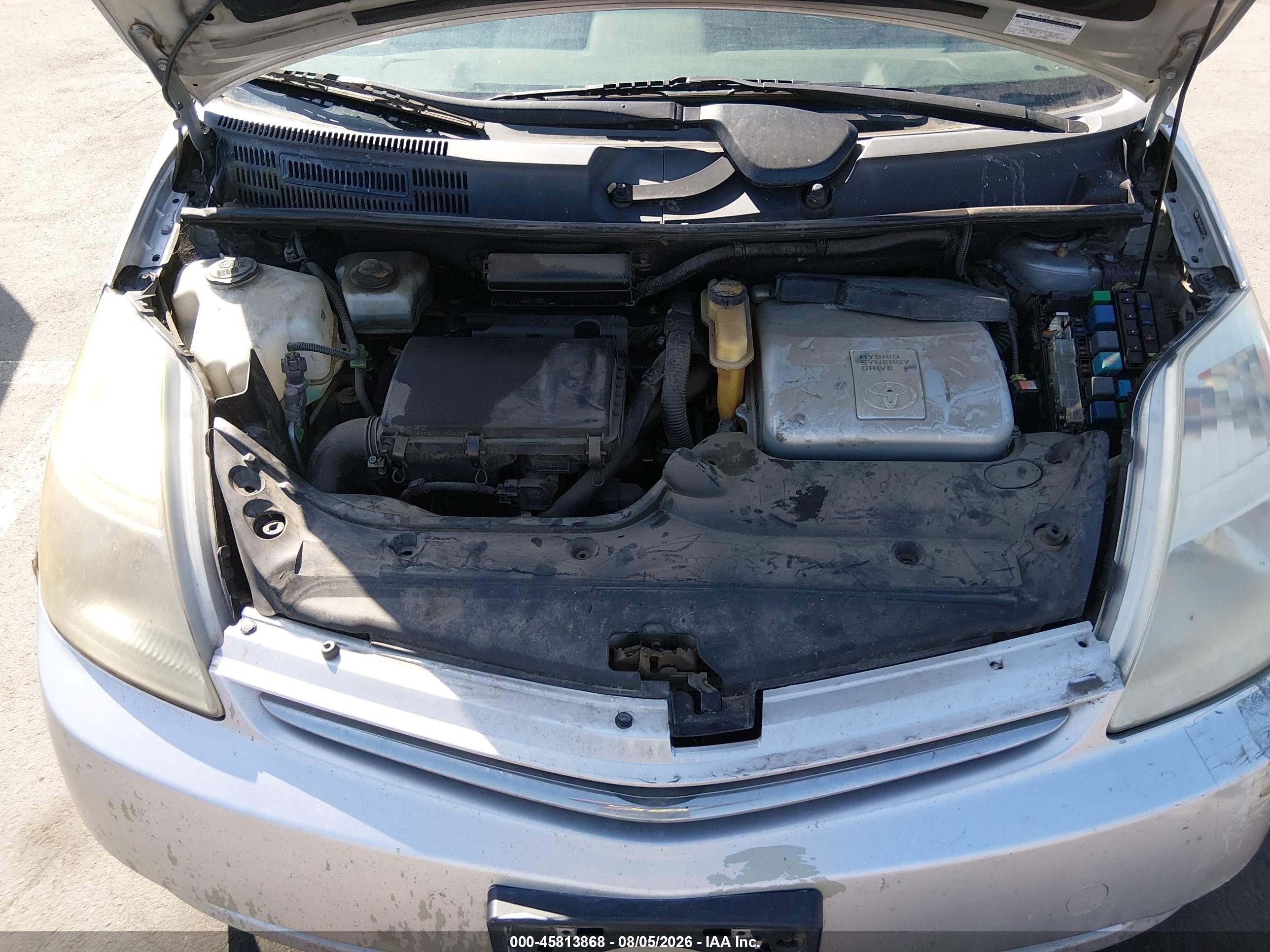 2005 Toyota Prius   Серебряный vin: JTDKB20U450127164