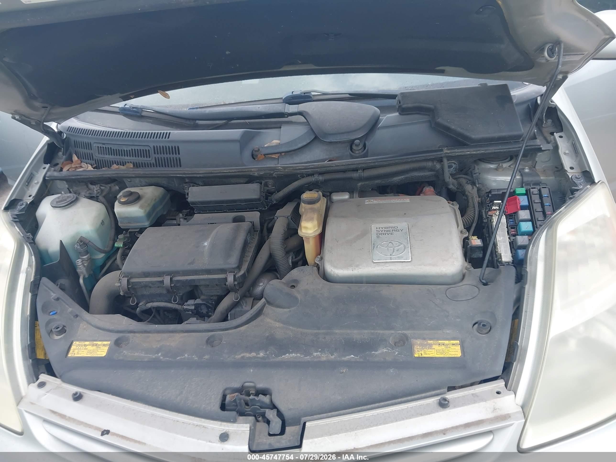 2005 Toyota Prius   Silver vin: JTDKB20U453024826