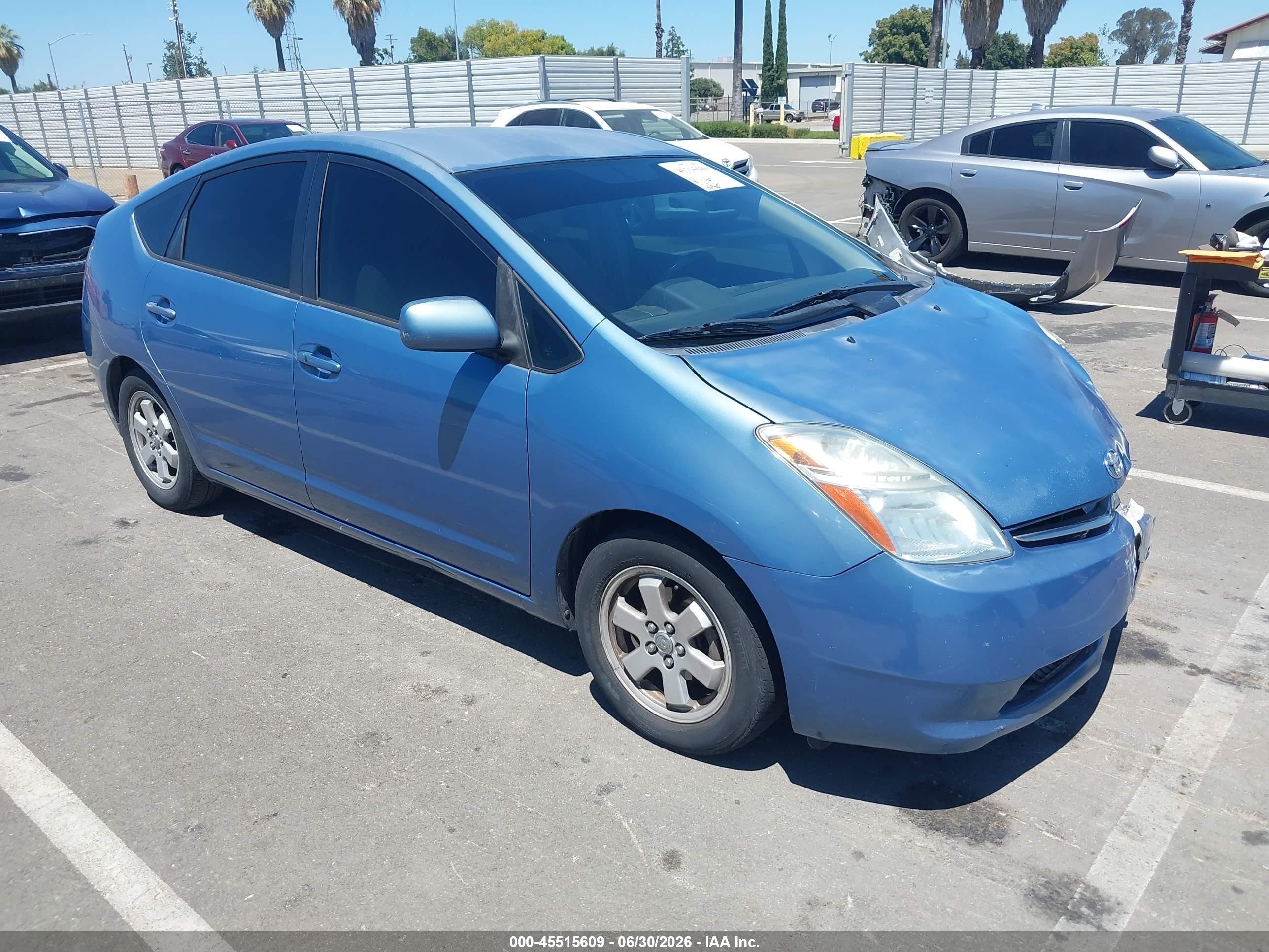 2005 Toyota Prius   Light Blue vin: JTDKB20U453036989