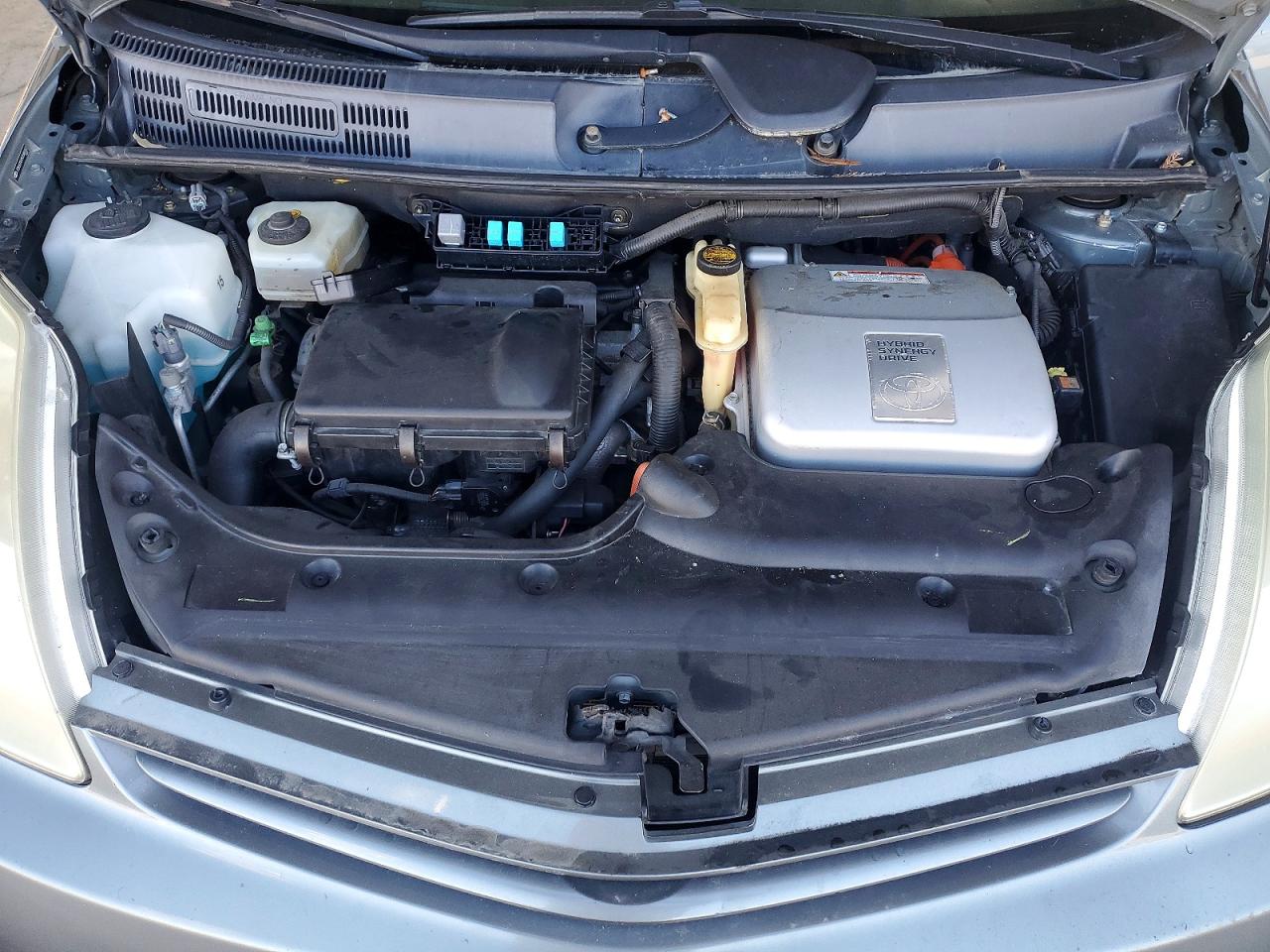 2005 Toyota Prius Base Gray vin: JTDKB20U453046552