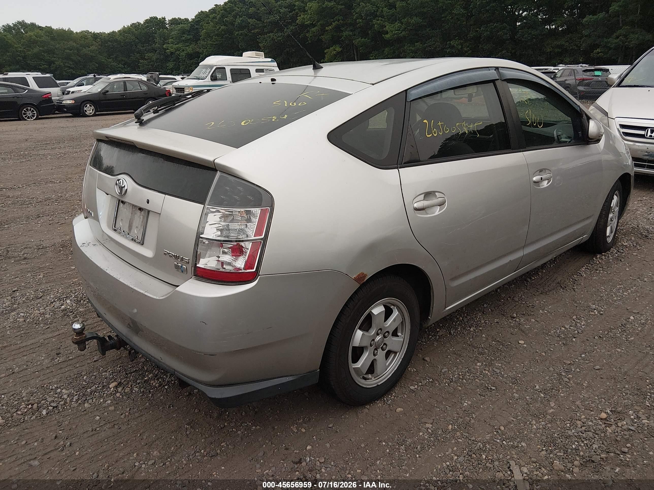 2005 Toyota Prius   Gold vin: JTDKB20U453096576