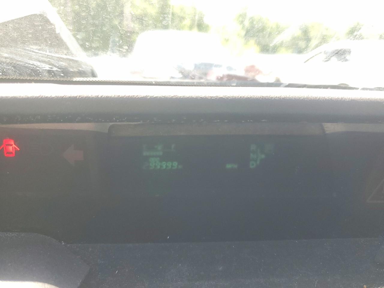2005 Toyota Prius Base Tan vin: JTDKB20U453111688