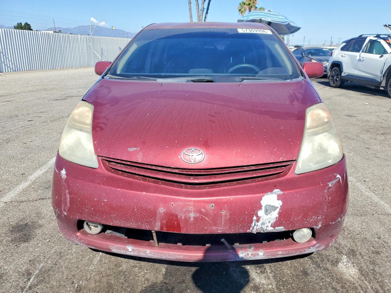2005 Toyota Prius Base Burgundy vin: JTDKB20U457012586