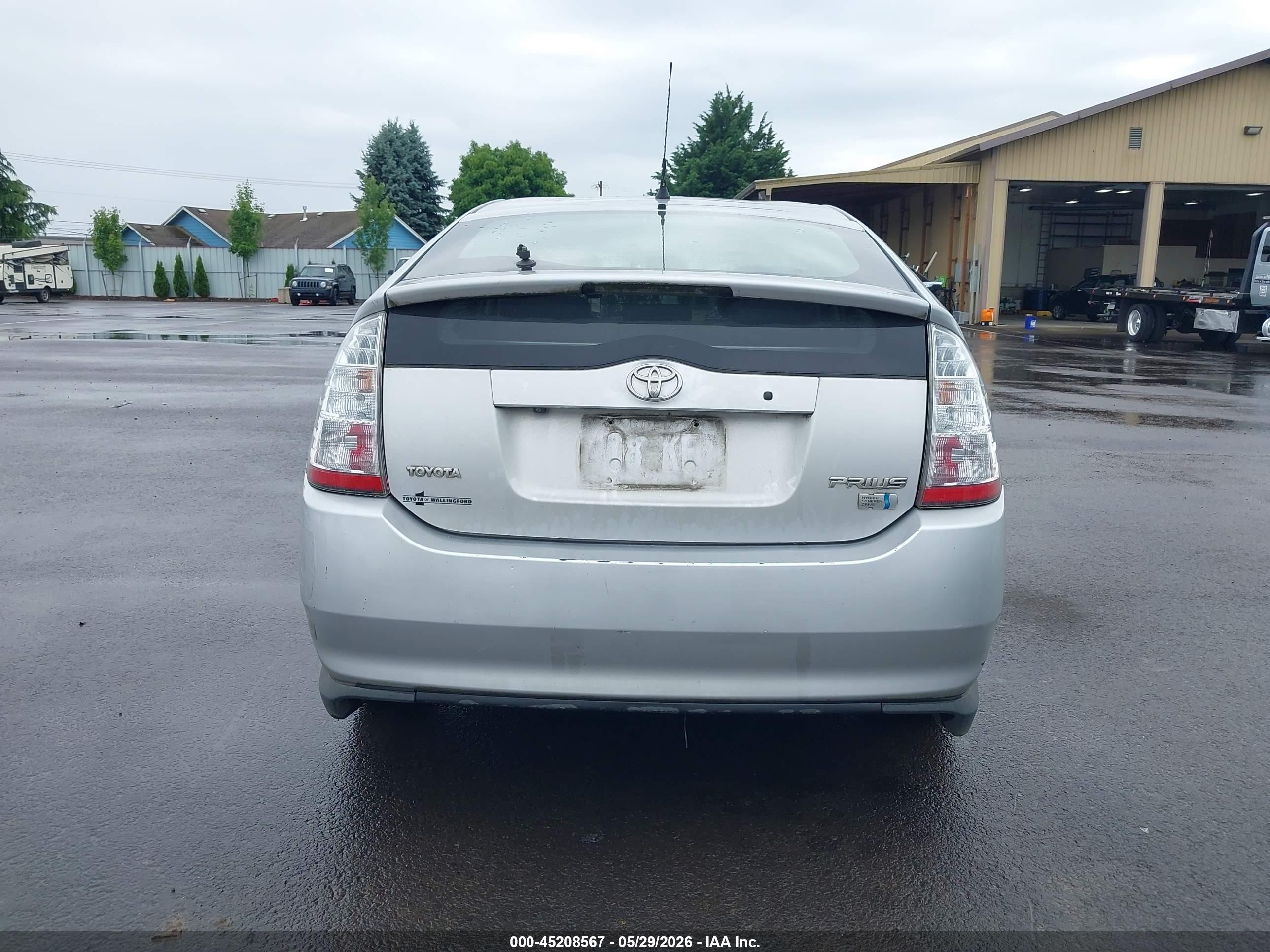 2006 Toyota Prius   Silver vin: JTDKB20U463161346