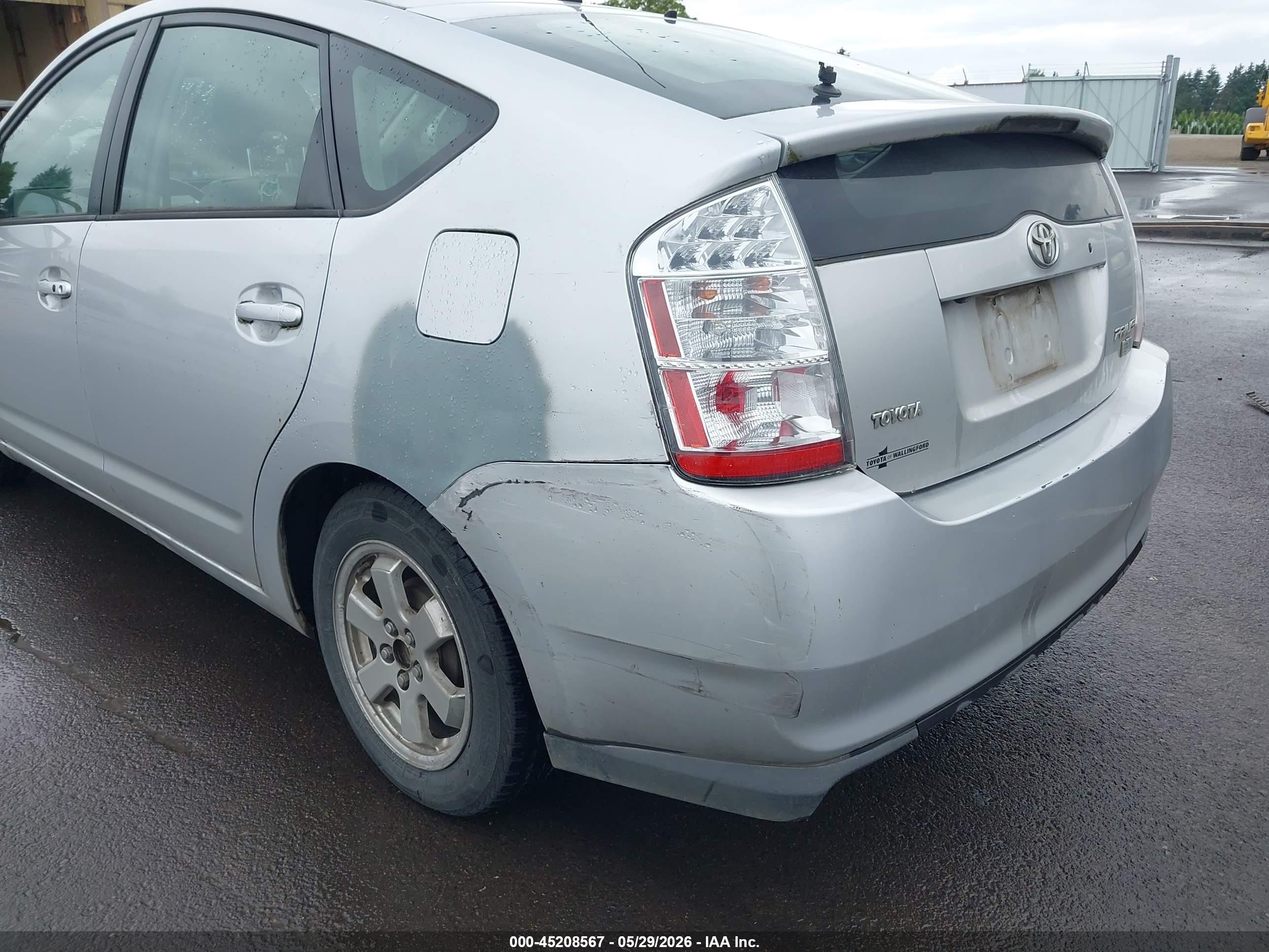 2006 Toyota Prius   Silver vin: JTDKB20U463161346