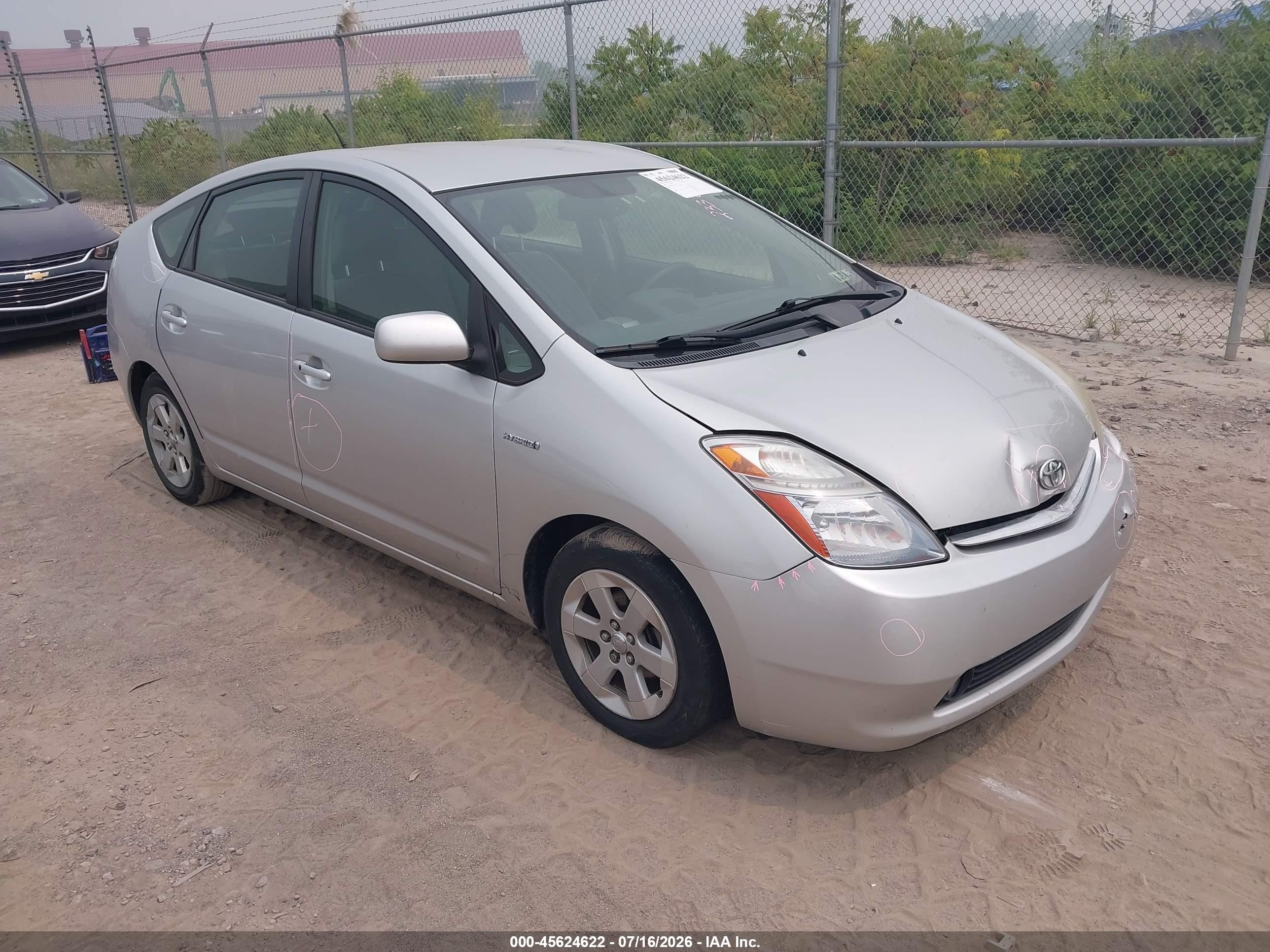 2006 Toyota Prius   Silver vin: JTDKB20U463172444