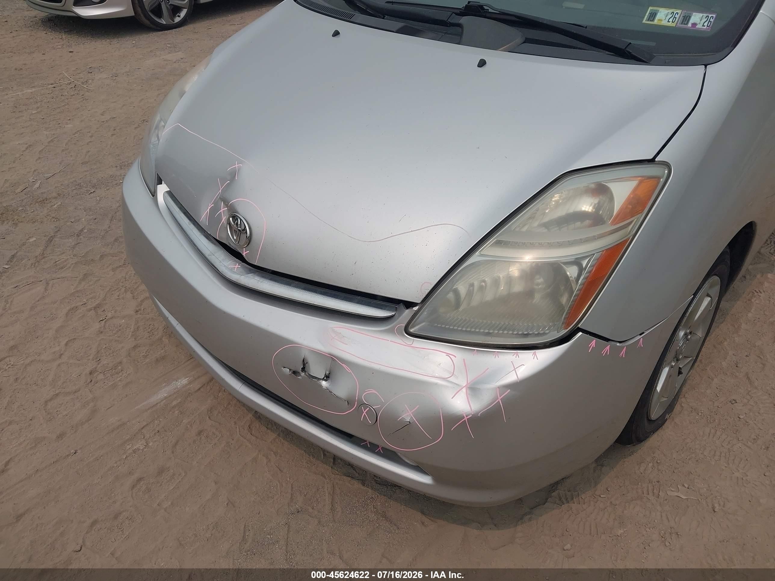 2006 Toyota Prius   Silver vin: JTDKB20U463172444