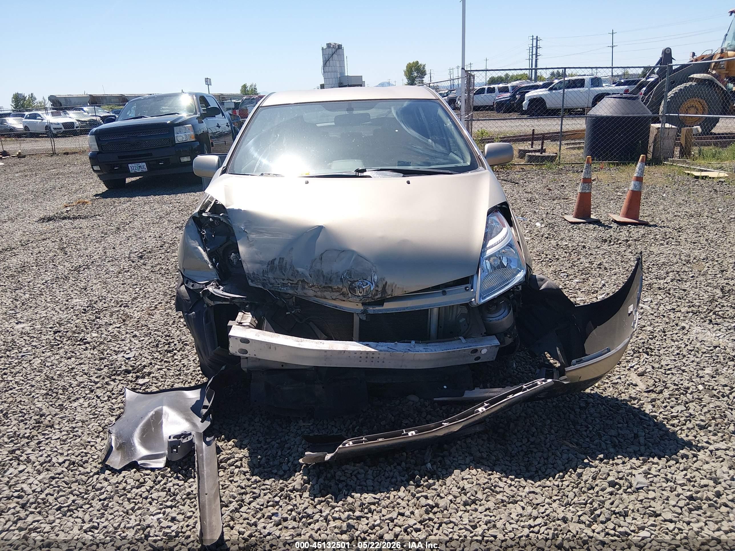 2006 Toyota Prius   Gold vin: JTDKB20U463175215