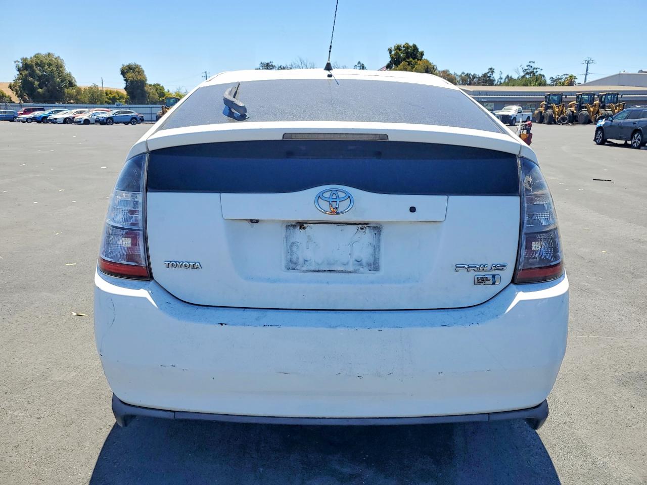 2006 Toyota Prius Base White vin: JTDKB20U463195285