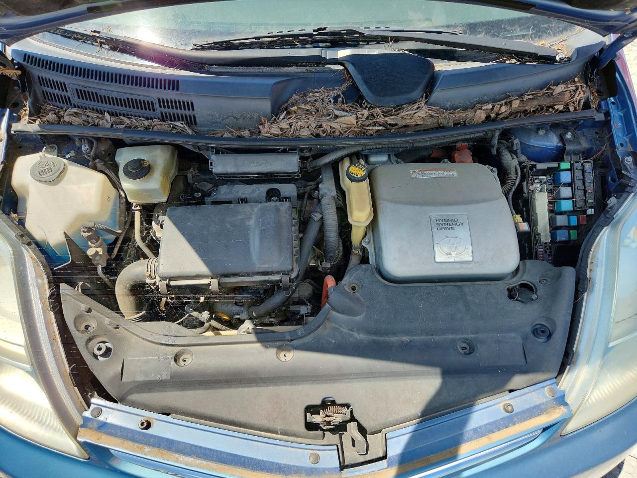 2006 Toyota Prius Base Blue vin: JTDKB20U467070585