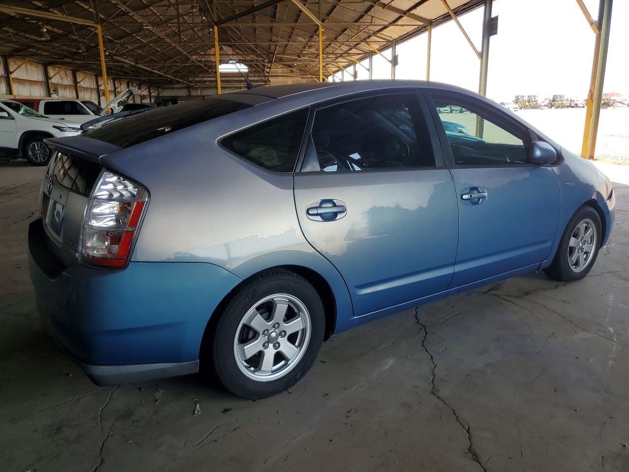 2006 Toyota Prius Base Blue vin: JTDKB20U467075947