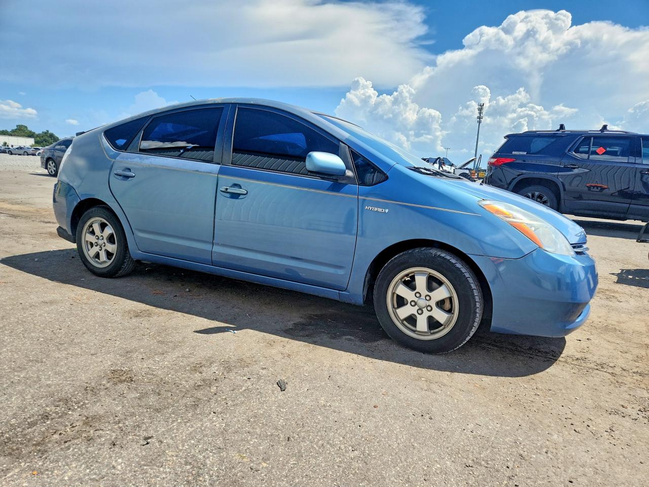 2006 Toyota Prius Base Blue vin: JTDKB20U467081022