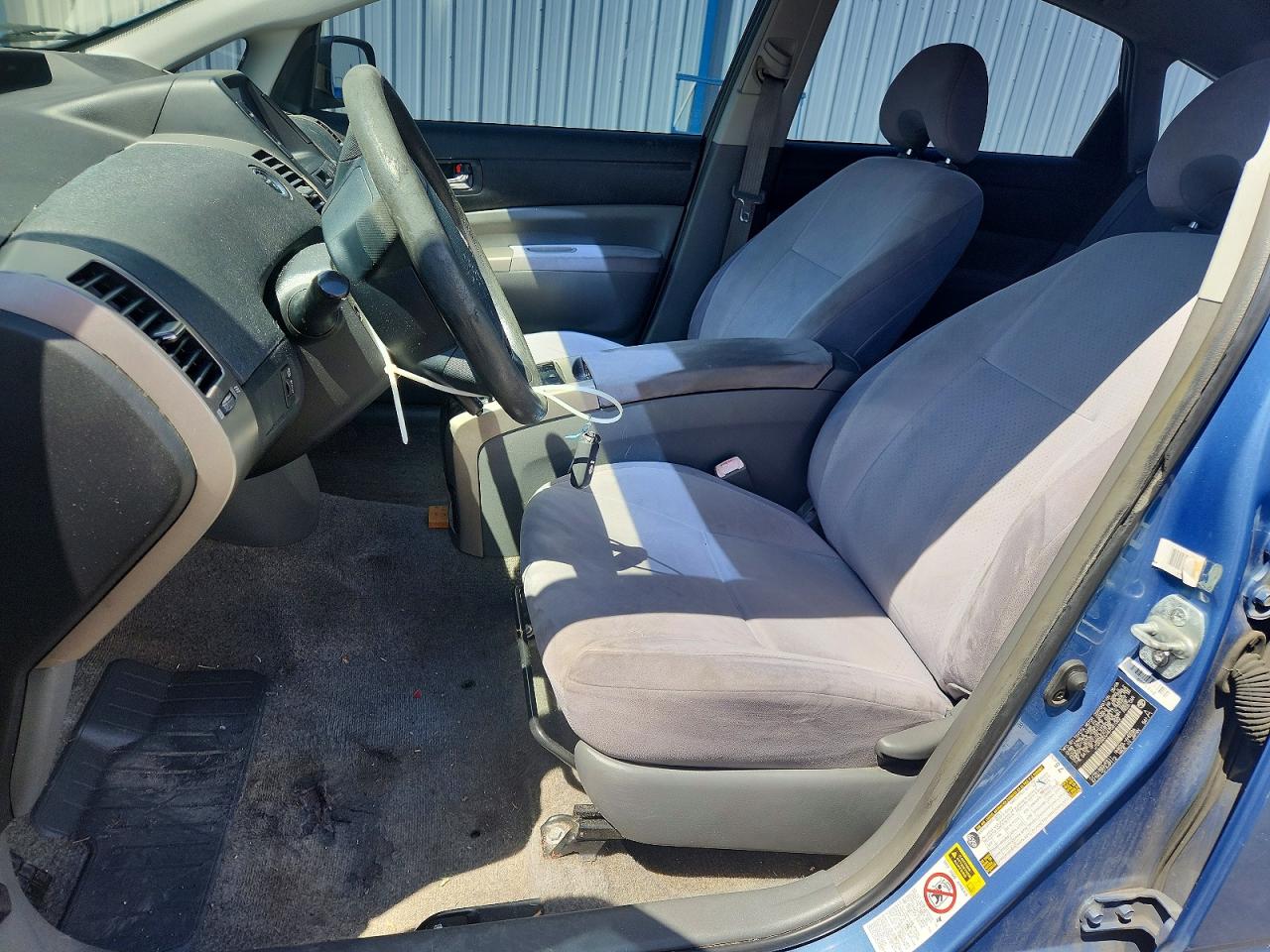 2006 Toyota Prius Base Blue vin: JTDKB20U467081022
