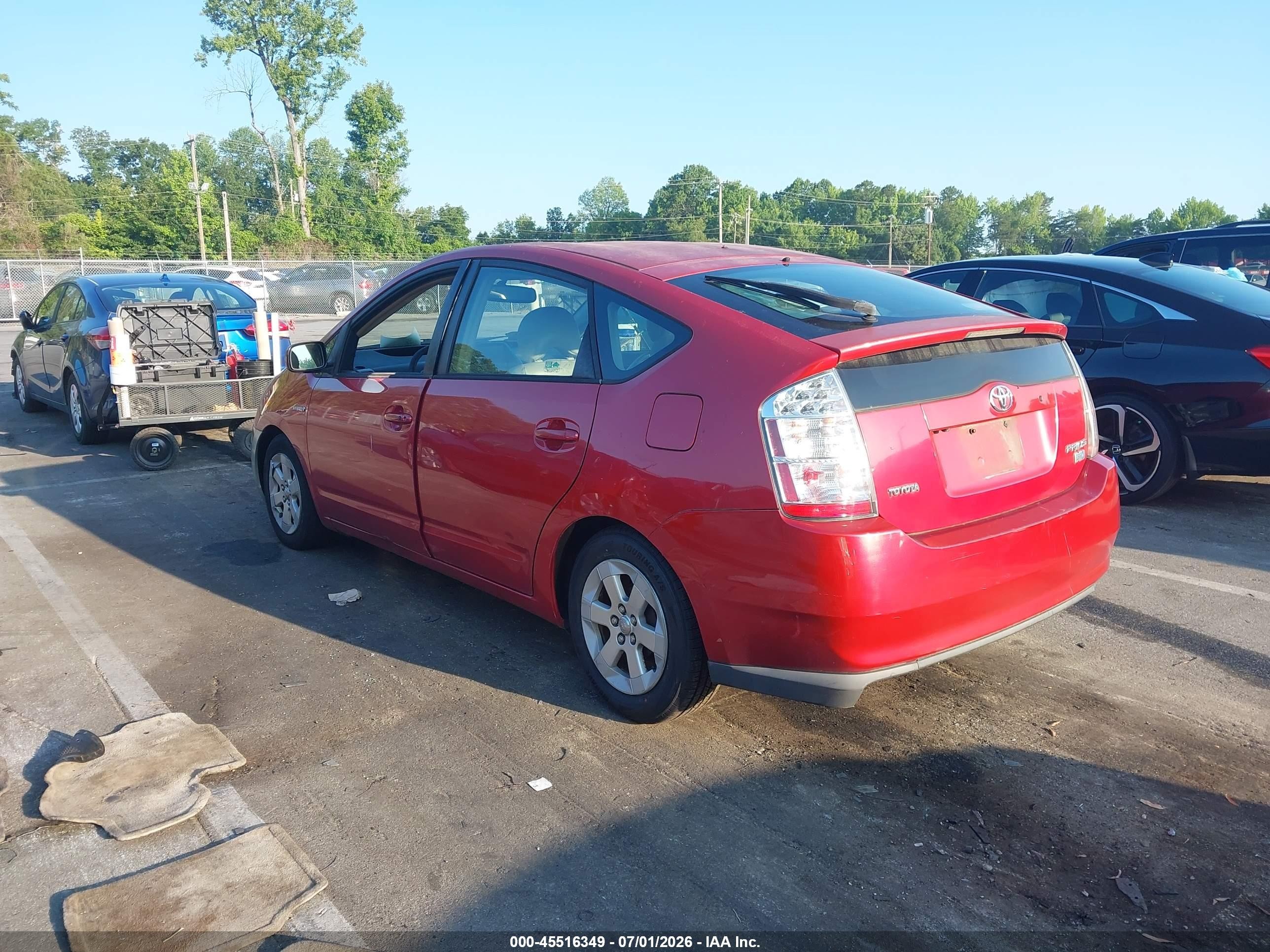 2006 Toyota Prius   Red vin: JTDKB20U467501006