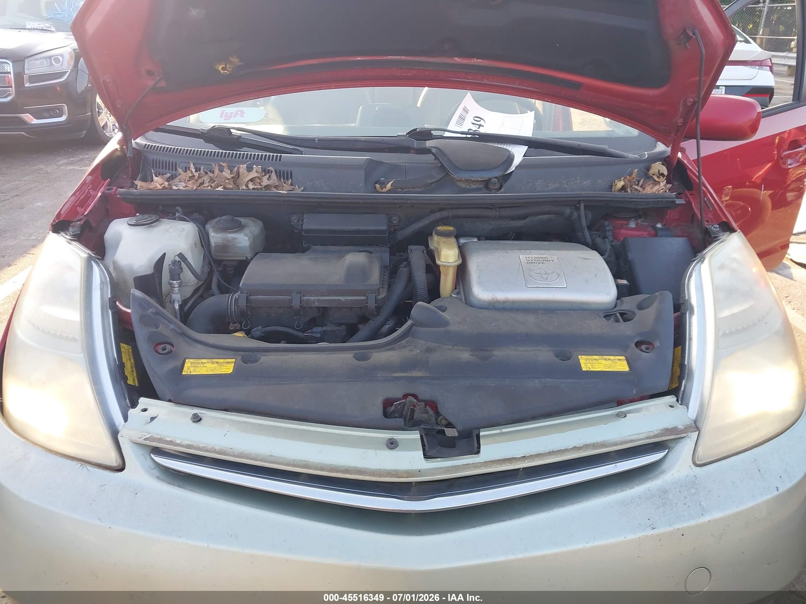 2006 Toyota Prius   Red vin: JTDKB20U467501006