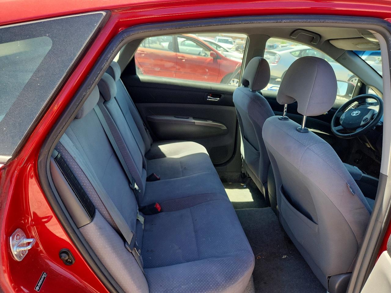 2006 Toyota Prius Base Red vin: JTDKB20U467504116