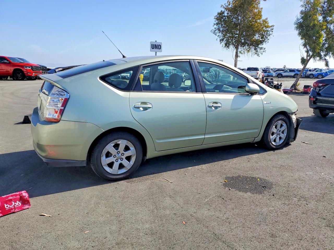 2006 Toyota Prius Зеленый vin: JTDKB20U467544485