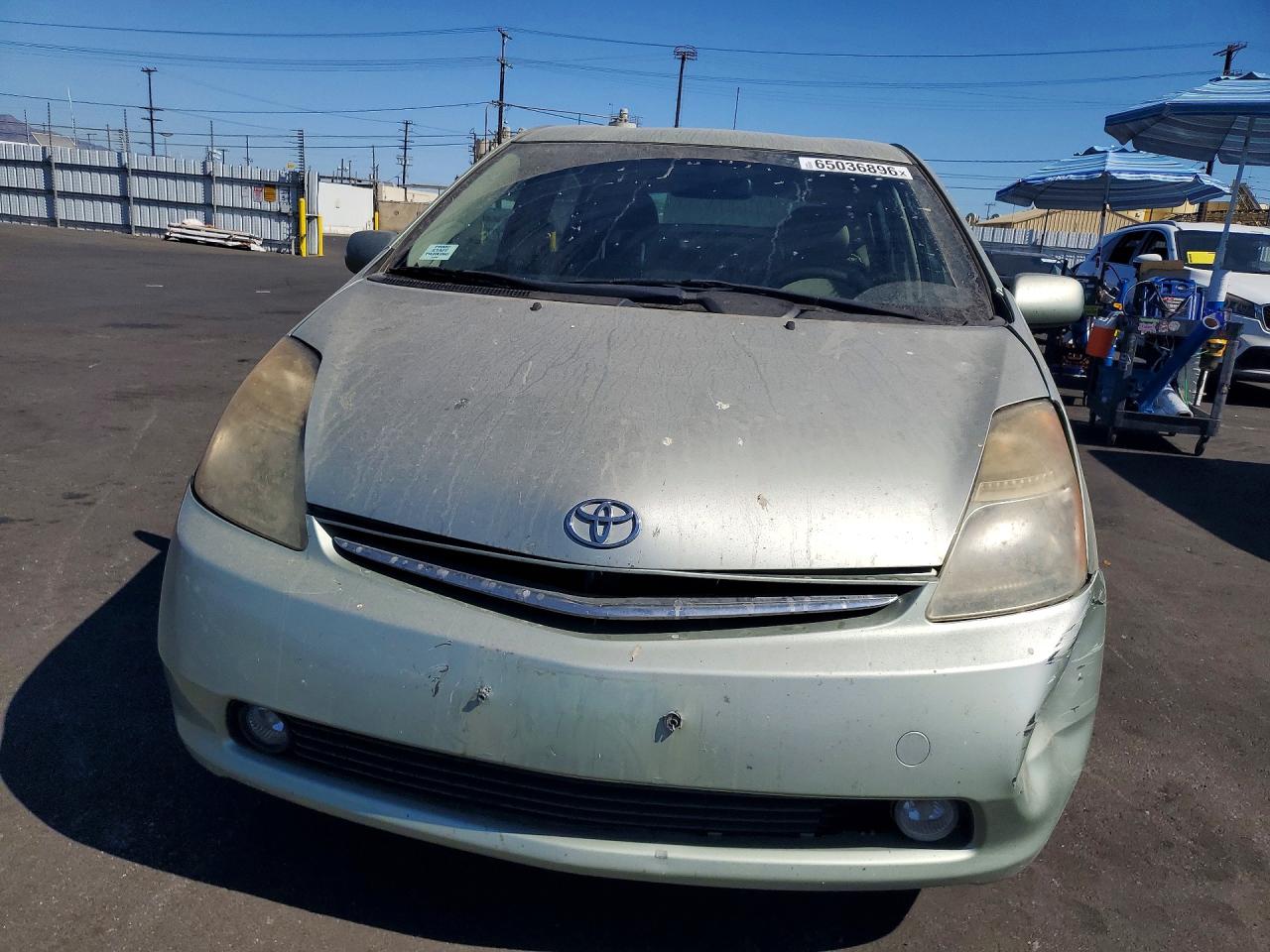 2007 Toyota Prius Base Green vin: JTDKB20U473272027