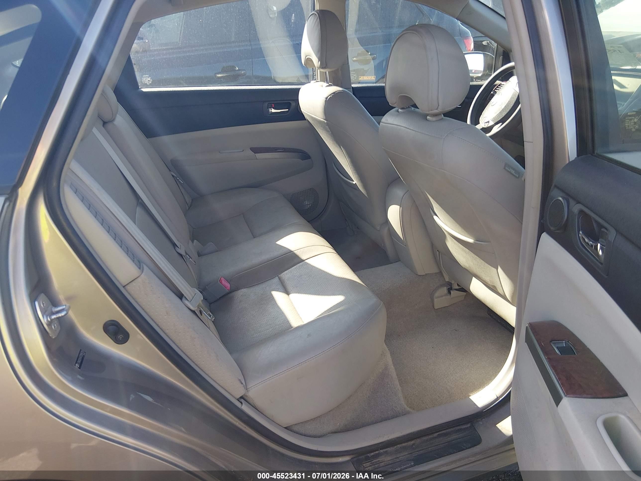 2007 Toyota Prius   Gold vin: JTDKB20U473289720