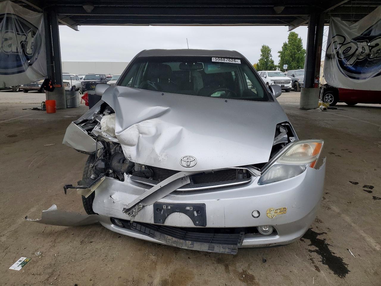 2007 Toyota Prius Base Silver vin: JTDKB20U477083659