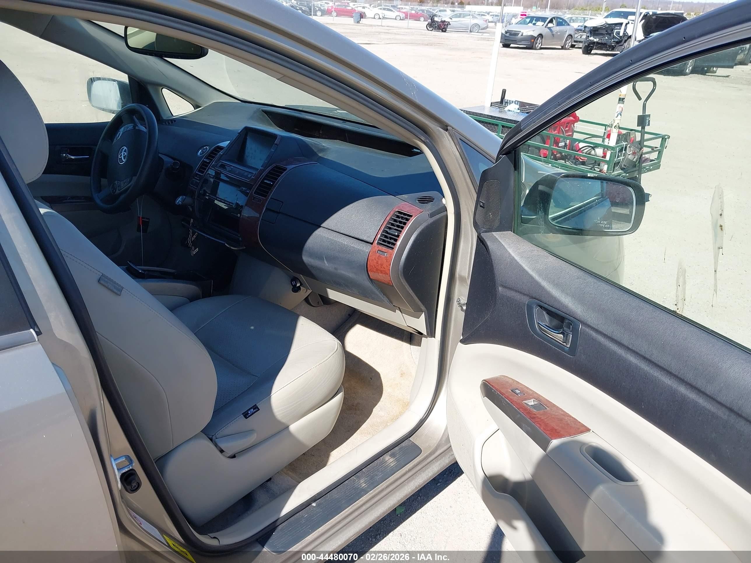 2007 Toyota Prius Золотой vin: JTDKB20U477556735