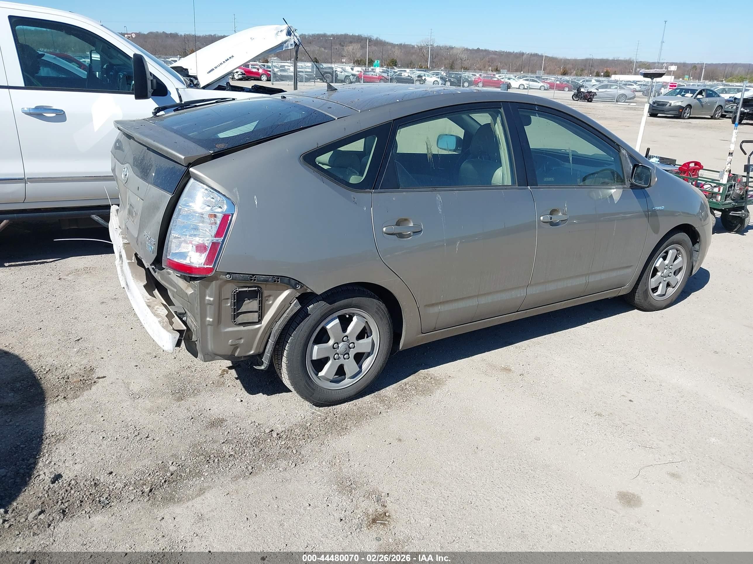 2007 Toyota Prius Золотой vin: JTDKB20U477556735