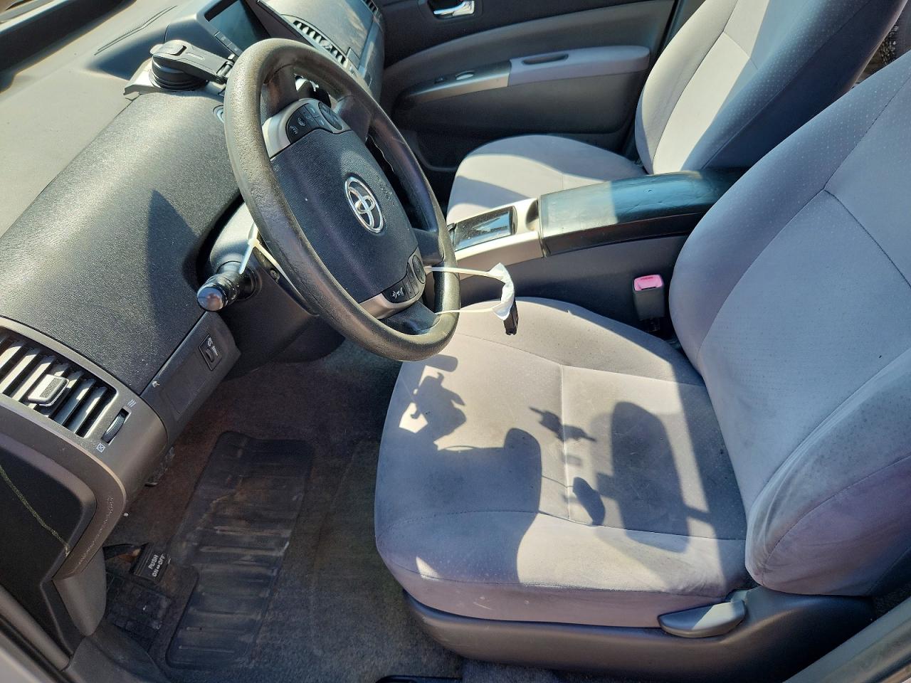 2007 Toyota Prius Base Silver vin: JTDKB20U477563233