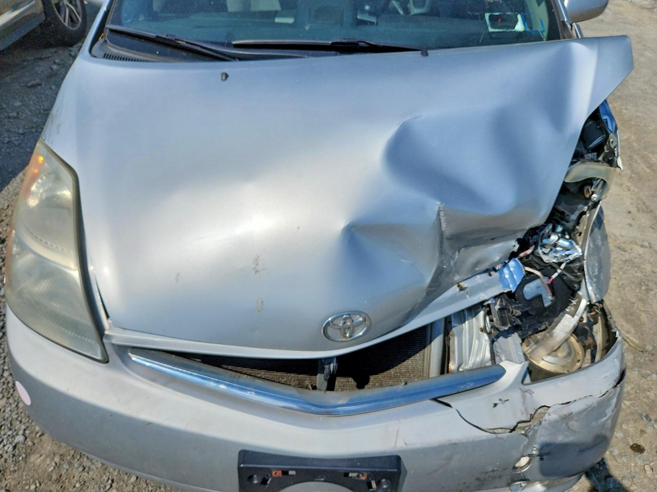 2007 Toyota Prius Base Silver vin: JTDKB20U477563233