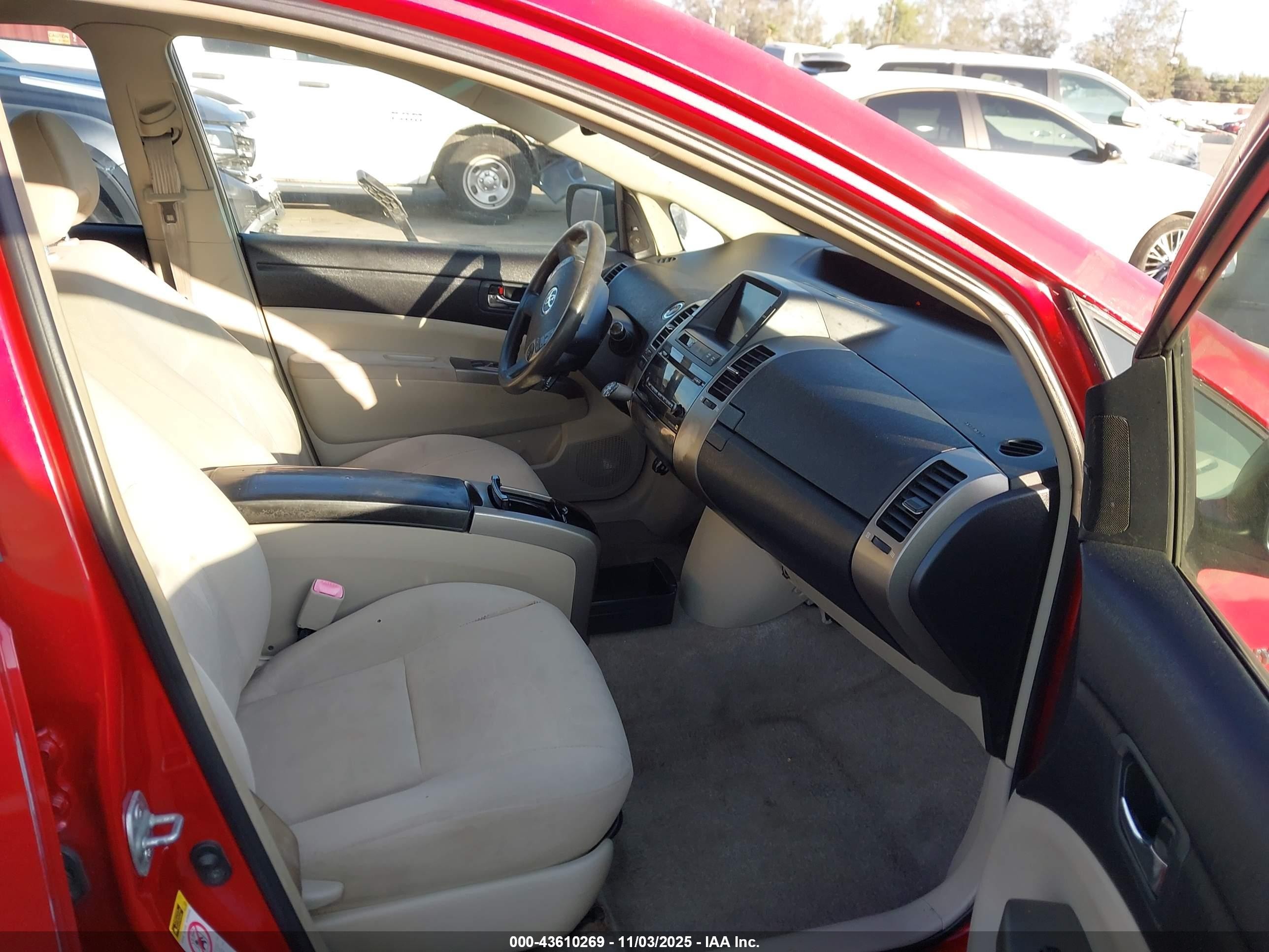 2007 Toyota Prius   Красный vin: JTDKB20U477612835