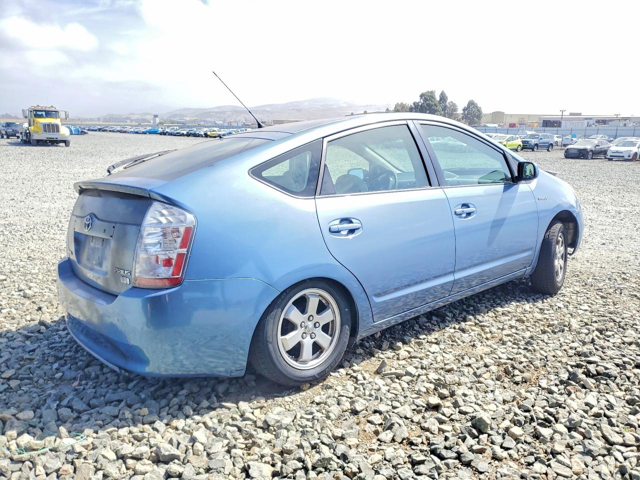 2007 Toyota Prius Base Blue vin: JTDKB20U477613709