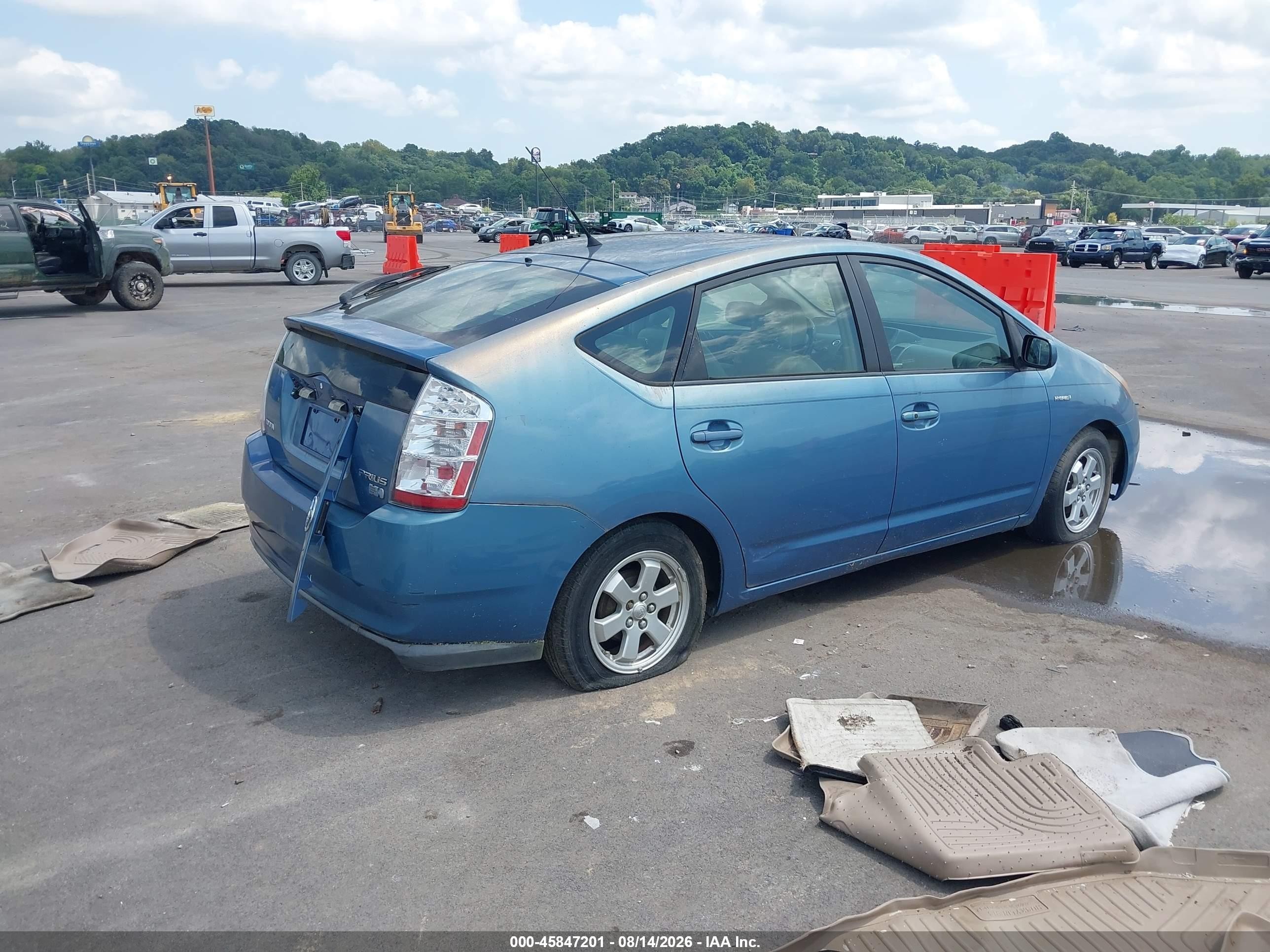 2007 Toyota Prius   Blue vin: JTDKB20U477613855