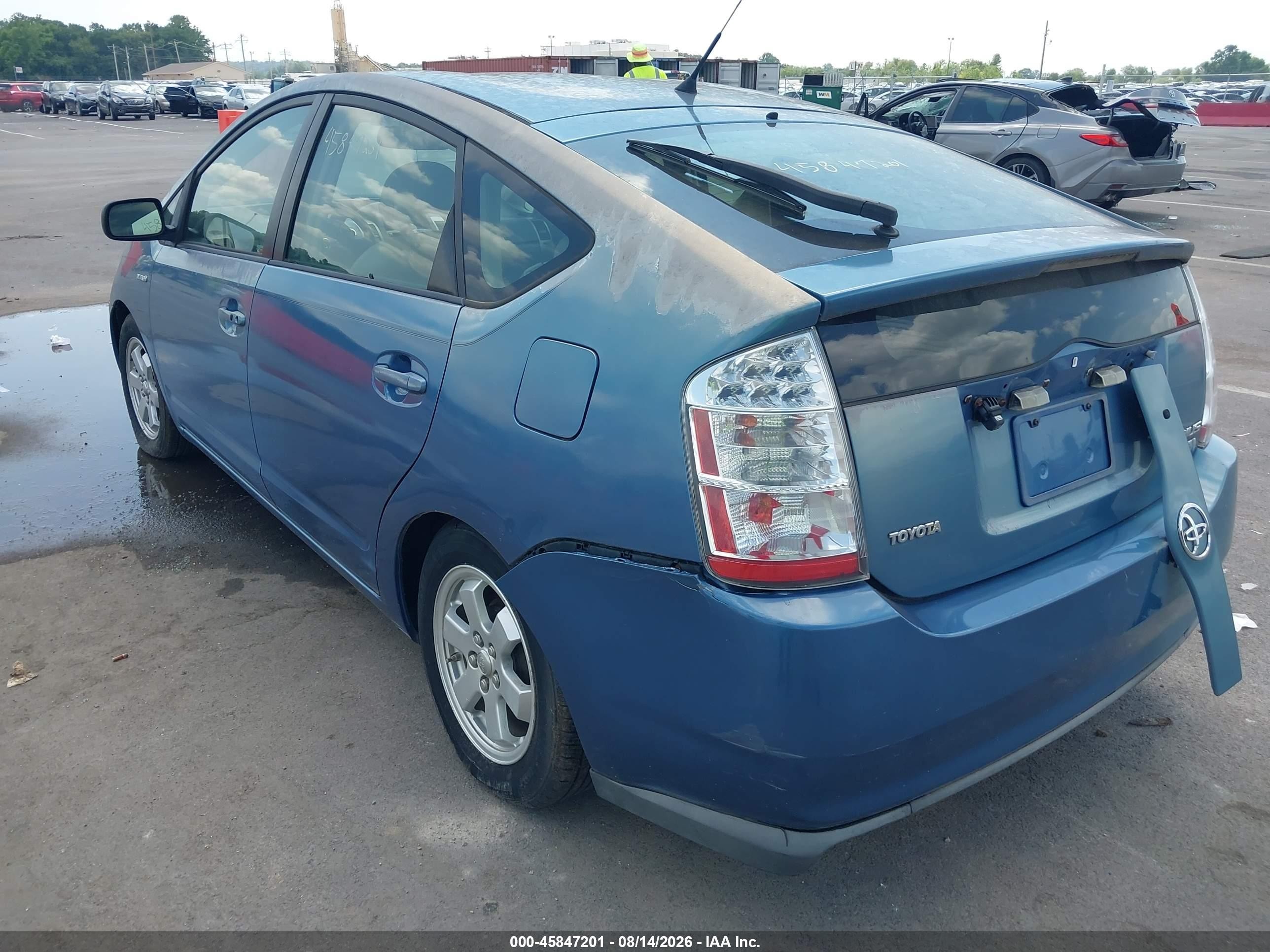 2007 Toyota Prius   Blue vin: JTDKB20U477613855