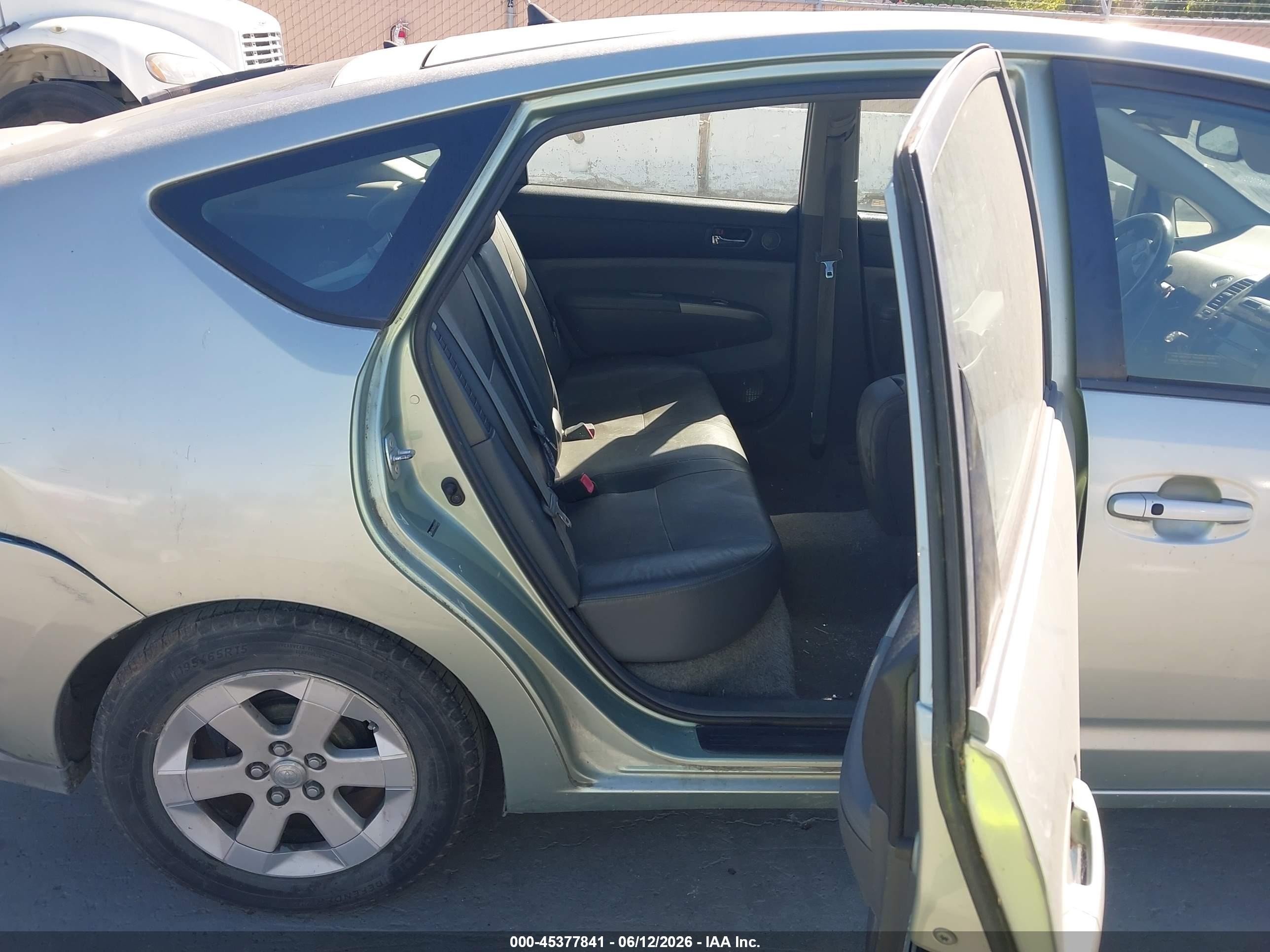2007 Toyota Prius   Green vin: JTDKB20U477624645